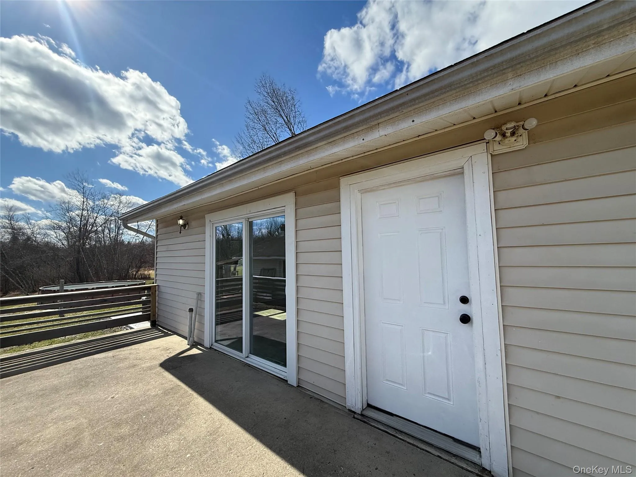 657 Eatontown Road, Port Jervis, NY, 2 Bedrooms Bedrooms, 5 Rooms Rooms,1 BathroomBathrooms,Residential Lease,For Rent,Eatontown,0,973781 657 Eatontown Road, Port Jervis, NY, 2 Bedrooms Bedrooms, 5 Rooms Rooms,1 BathroomBathrooms,Residential Lease,For Rent,Eatontown,0,973781