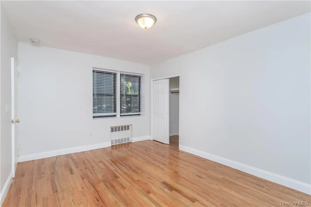 140 Hartsdale Avenue, Greenburgh, NY, 2 Bedrooms Bedrooms, 4 Rooms Rooms,1 BathroomBathrooms,Residential Lease,For Rent,Hartsdale,0,973797 140 Hartsdale Avenue, Greenburgh, NY, 2 Bedrooms Bedrooms, 4 Rooms Rooms,1 BathroomBathrooms,Residential Lease,For Rent,Hartsdale,0,973797