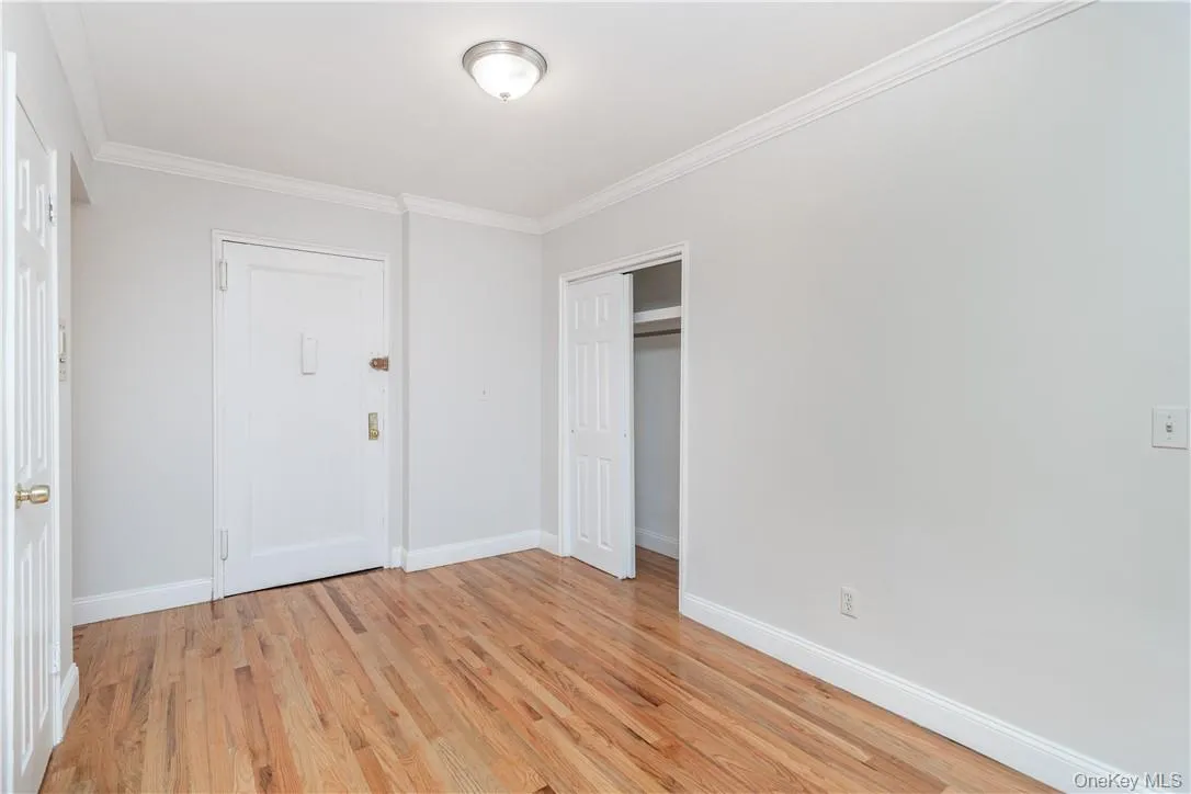 140 Hartsdale Avenue, Greenburgh, NY, 2 Bedrooms Bedrooms, 4 Rooms Rooms,1 BathroomBathrooms,Residential Lease,For Rent,Hartsdale,0,973797 140 Hartsdale Avenue, Greenburgh, NY, 2 Bedrooms Bedrooms, 4 Rooms Rooms,1 BathroomBathrooms,Residential Lease,For Rent,Hartsdale,0,973797