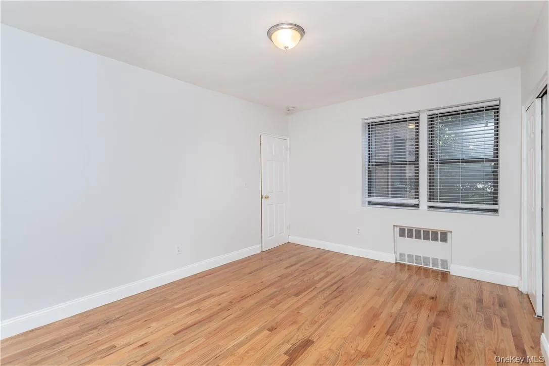140 Hartsdale Avenue, Greenburgh, NY, 2 Bedrooms Bedrooms, 4 Rooms Rooms,1 BathroomBathrooms,Residential Lease,For Rent,Hartsdale,0,973797 140 Hartsdale Avenue, Greenburgh, NY, 2 Bedrooms Bedrooms, 4 Rooms Rooms,1 BathroomBathrooms,Residential Lease,For Rent,Hartsdale,0,973797