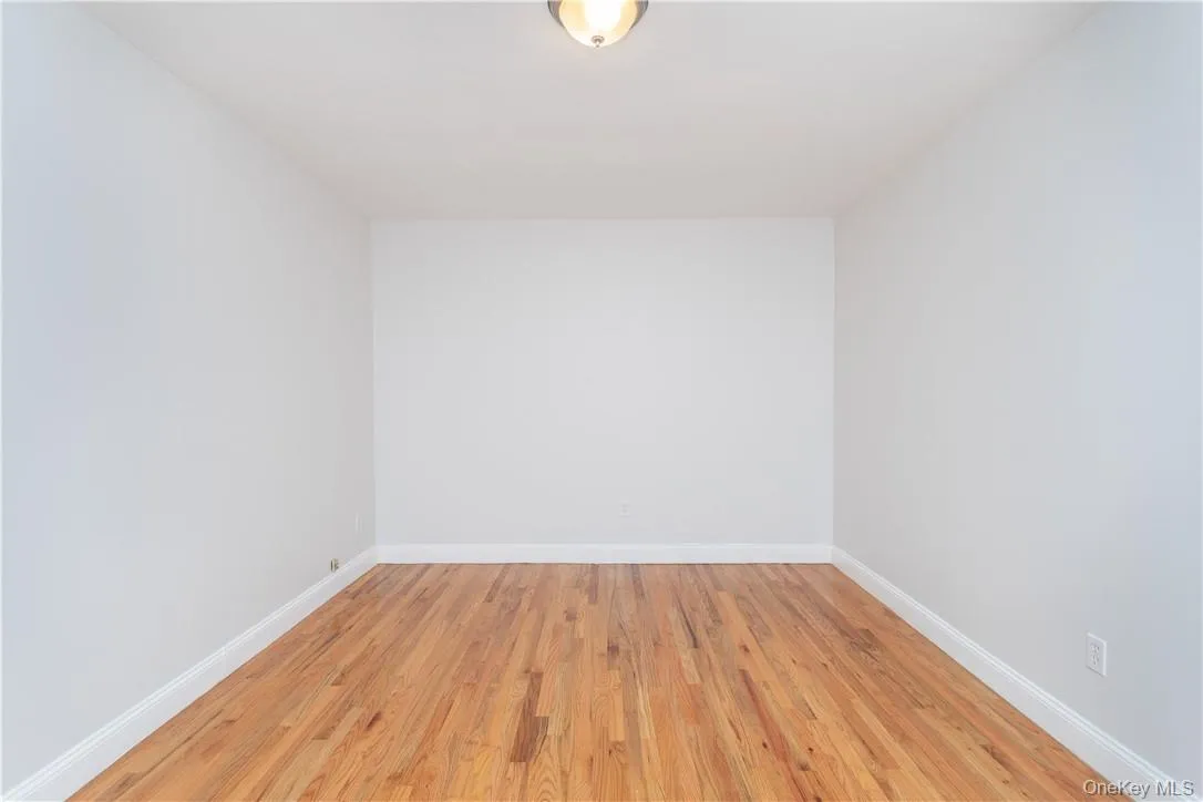 140 Hartsdale Avenue, Greenburgh, NY, 2 Bedrooms Bedrooms, 4 Rooms Rooms,1 BathroomBathrooms,Residential Lease,For Rent,Hartsdale,0,973797 140 Hartsdale Avenue, Greenburgh, NY, 2 Bedrooms Bedrooms, 4 Rooms Rooms,1 BathroomBathrooms,Residential Lease,For Rent,Hartsdale,0,973797