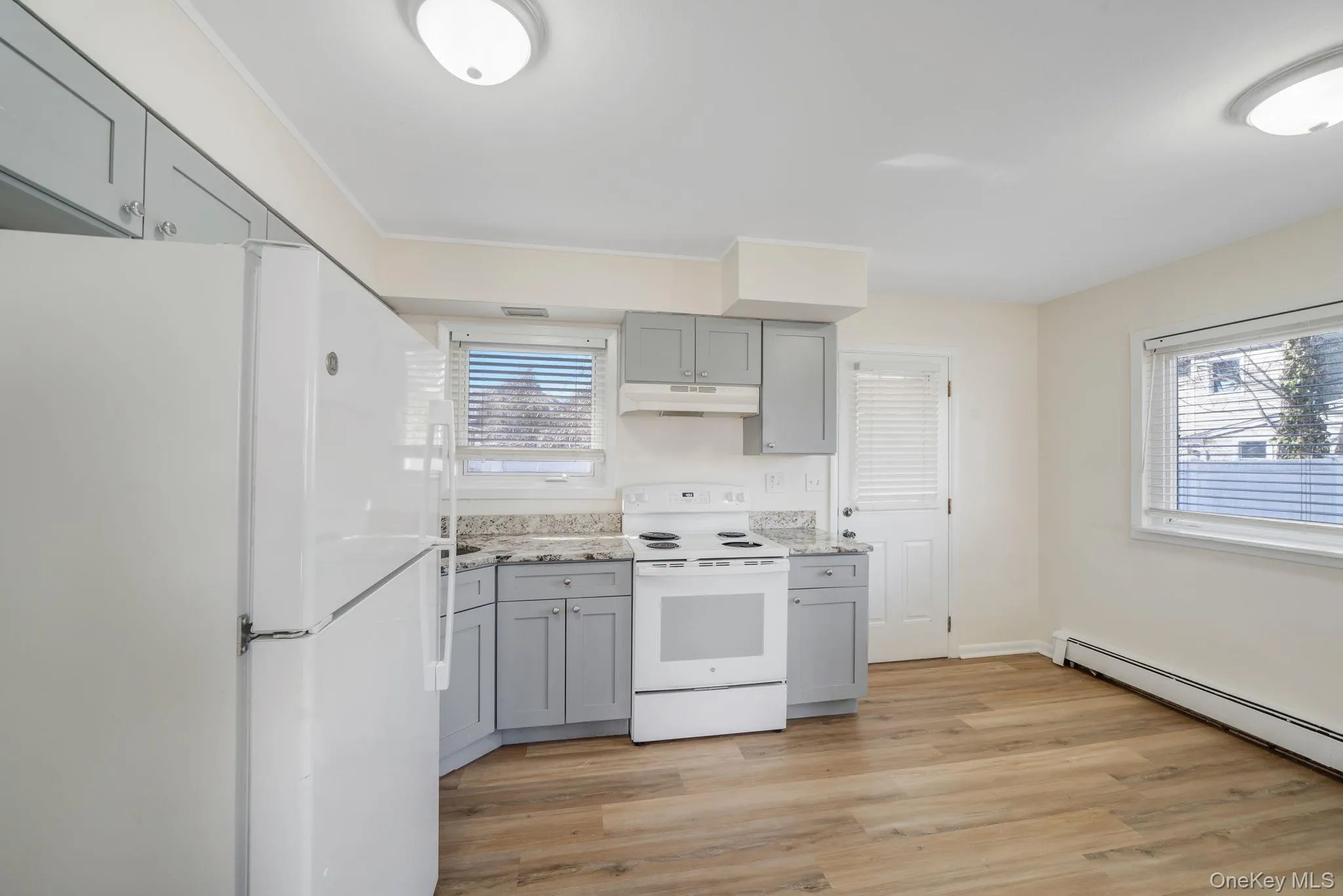 472 Ocean Avenue, Brookhaven, NY, 2 Bedrooms Bedrooms, 4 Rooms Rooms,1 BathroomBathrooms,Residential Lease,For Rent,Ocean,0,973800 472 Ocean Avenue, Brookhaven, NY, 2 Bedrooms Bedrooms, 4 Rooms Rooms,1 BathroomBathrooms,Residential Lease,For Rent,Ocean,0,973800