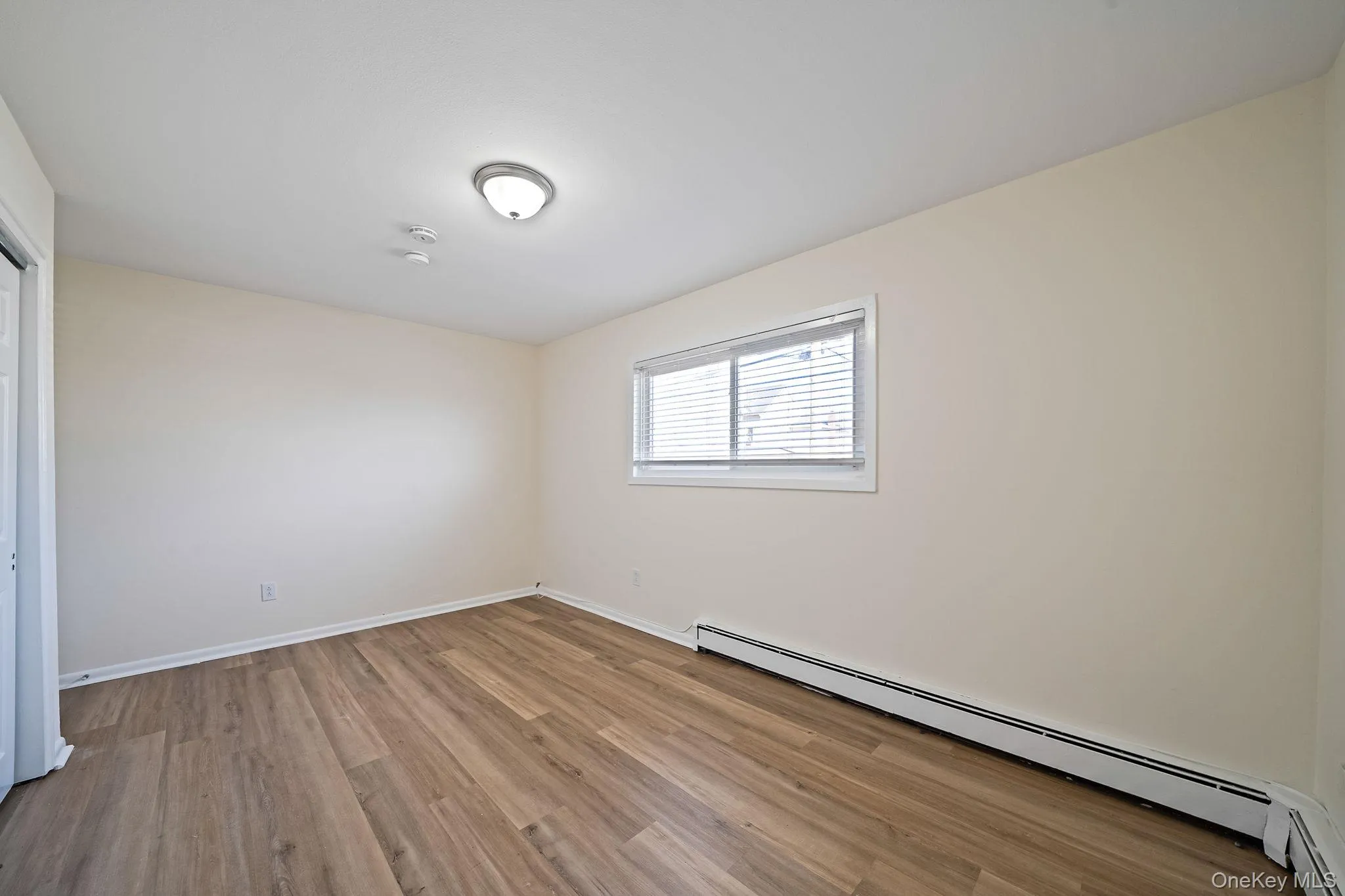 472 Ocean Avenue, Brookhaven, NY, 2 Bedrooms Bedrooms, 4 Rooms Rooms,1 BathroomBathrooms,Residential Lease,For Rent,Ocean,0,973800 472 Ocean Avenue, Brookhaven, NY, 2 Bedrooms Bedrooms, 4 Rooms Rooms,1 BathroomBathrooms,Residential Lease,For Rent,Ocean,0,973800