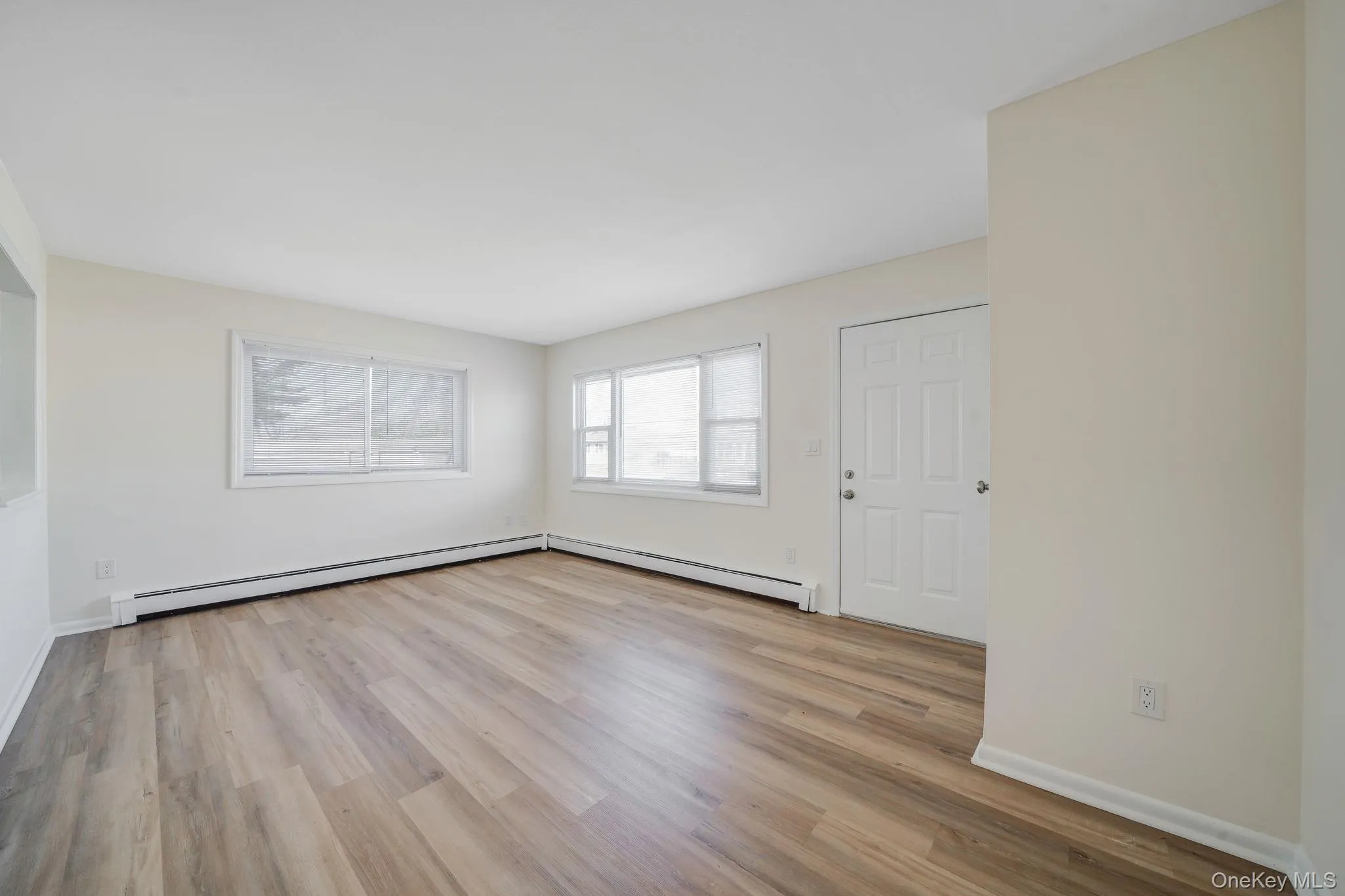 472 Ocean Avenue, Brookhaven, NY, 2 Bedrooms Bedrooms, 4 Rooms Rooms,1 BathroomBathrooms,Residential Lease,For Rent,Ocean,0,973800 472 Ocean Avenue, Brookhaven, NY, 2 Bedrooms Bedrooms, 4 Rooms Rooms,1 BathroomBathrooms,Residential Lease,For Rent,Ocean,0,973800