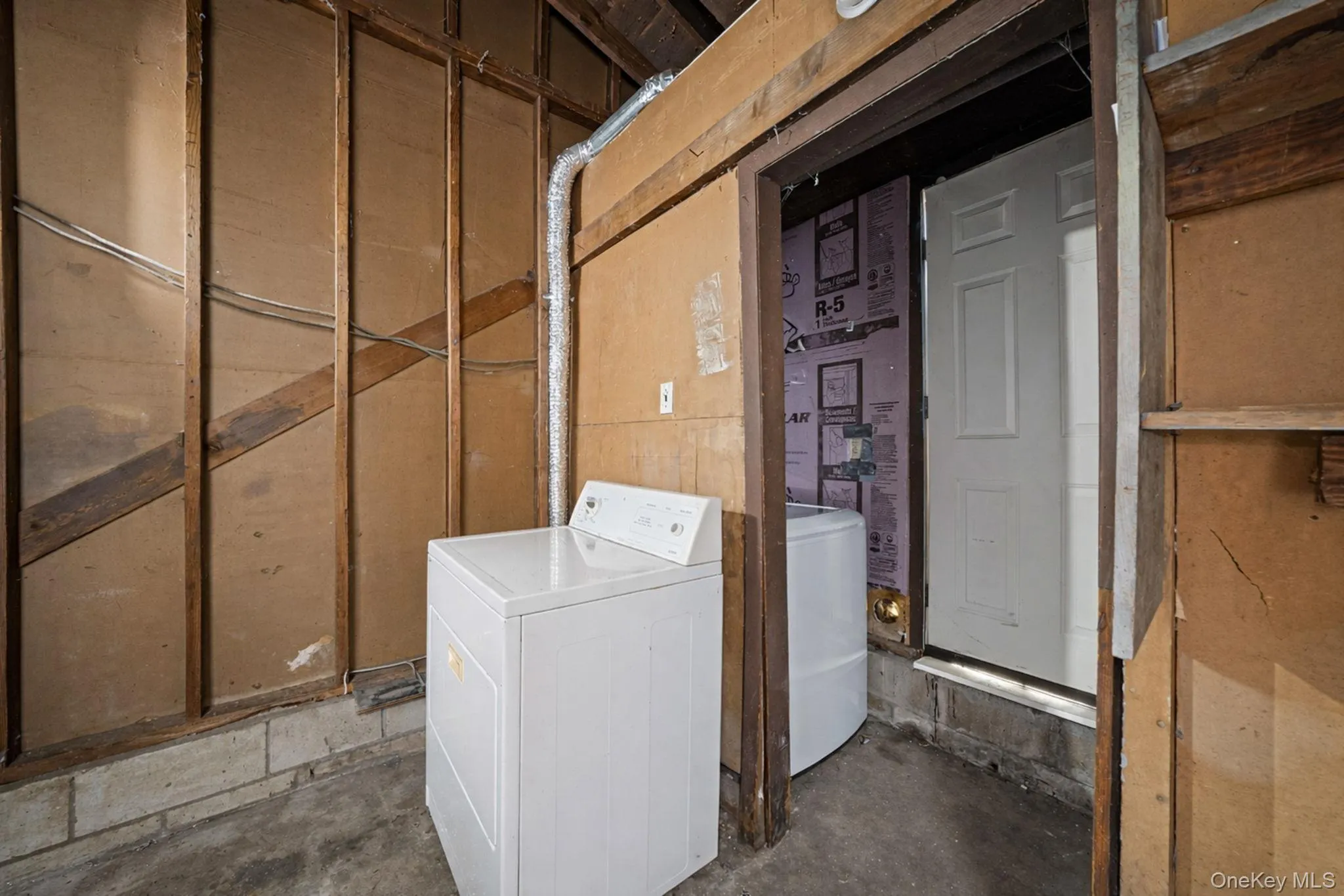 472 Ocean Avenue, Brookhaven, NY, 2 Bedrooms Bedrooms, 4 Rooms Rooms,1 BathroomBathrooms,Residential Lease,For Rent,Ocean,0,973800 472 Ocean Avenue, Brookhaven, NY, 2 Bedrooms Bedrooms, 4 Rooms Rooms,1 BathroomBathrooms,Residential Lease,For Rent,Ocean,0,973800