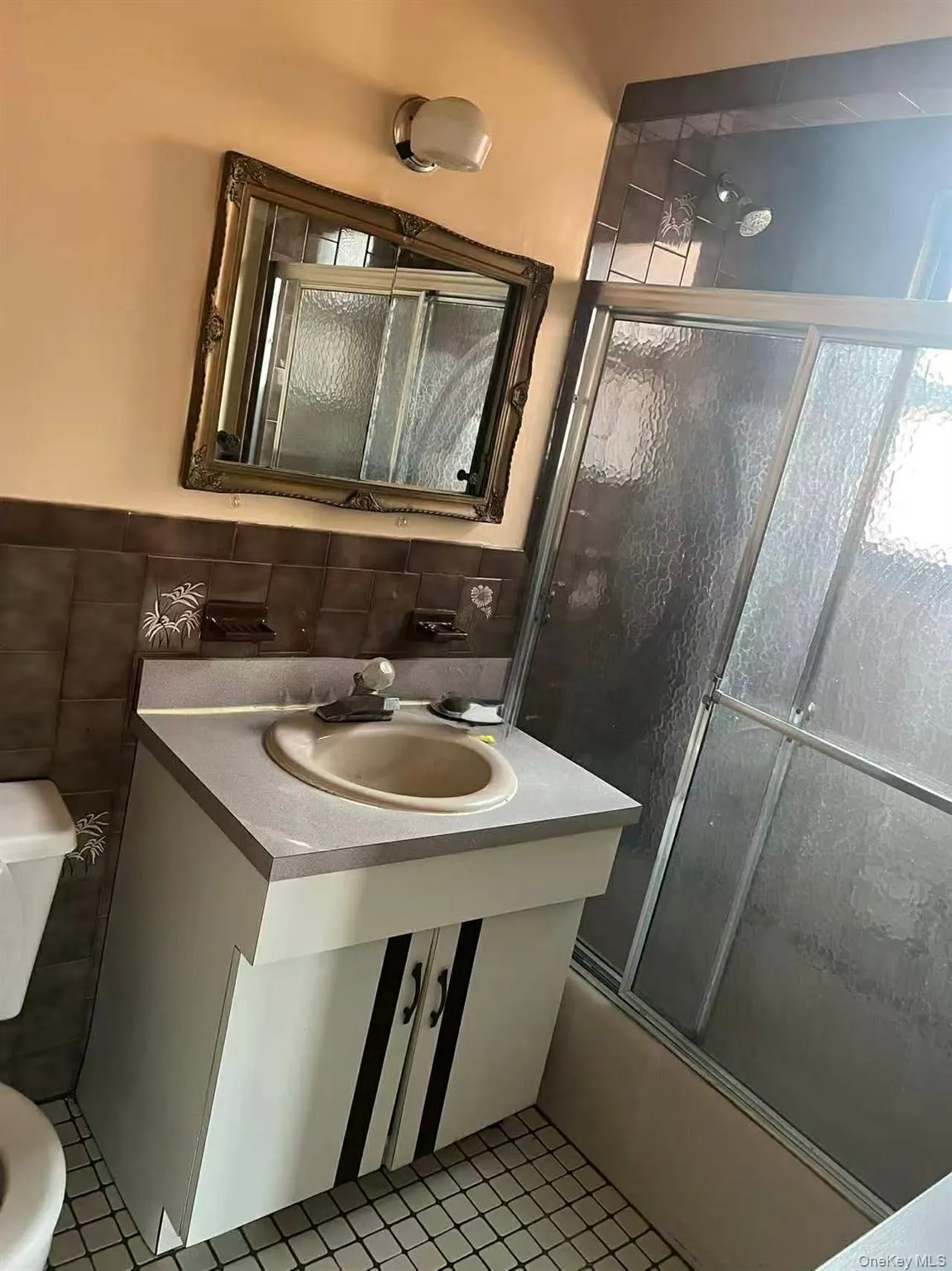 204-06 42nd Avenue, New York, NY, 2 Bedrooms Bedrooms, 4 Rooms Rooms,1 BathroomBathrooms,Residential Lease,For Rent,42nd,0,973802 204-06 42nd Avenue, New York, NY, 2 Bedrooms Bedrooms, 4 Rooms Rooms,1 BathroomBathrooms,Residential Lease,For Rent,42nd,0,973802