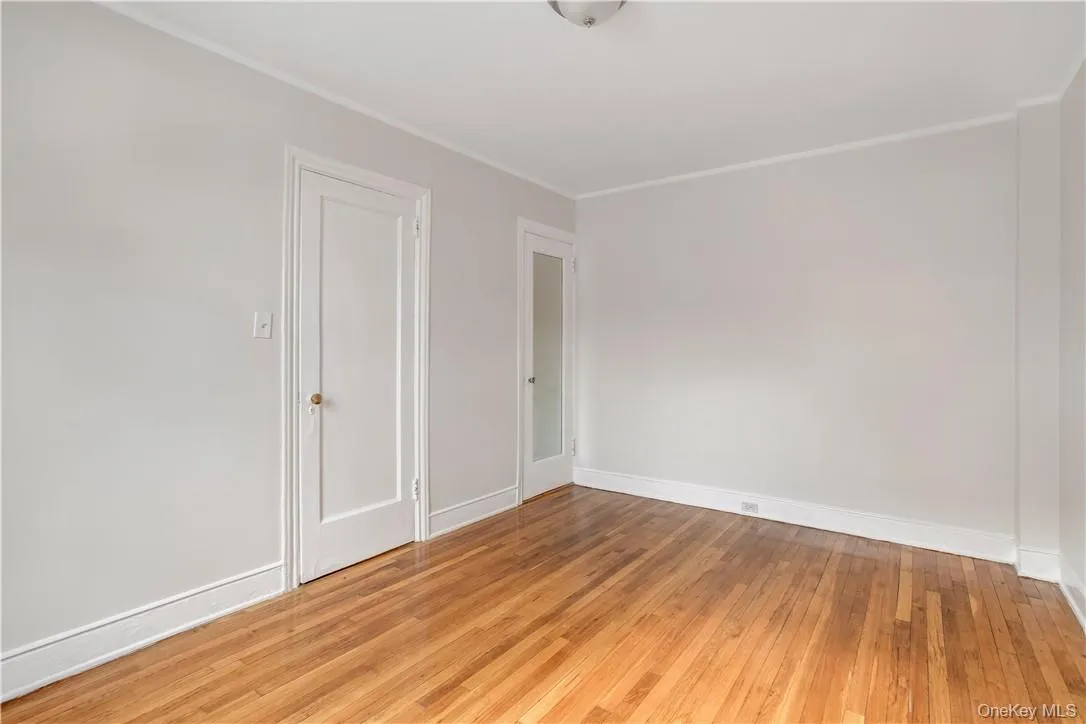 254 Martine Avenue, White Plains, NY, 1 Bedroom Bedrooms, 3 Rooms Rooms,1 BathroomBathrooms,Residential Lease,For Rent,Martine,0,973803 254 Martine Avenue, White Plains, NY, 1 Bedroom Bedrooms, 3 Rooms Rooms,1 BathroomBathrooms,Residential Lease,For Rent,Martine,0,973803