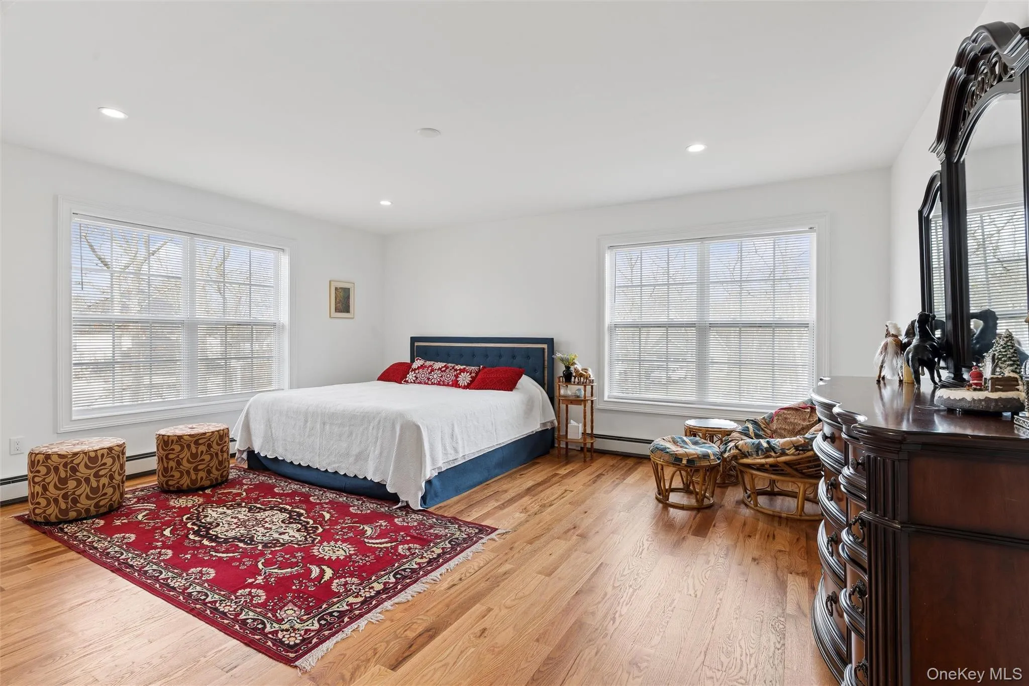 16 Gateway Court, Southampton, NY, 5 Bedrooms Bedrooms, 10 Rooms Rooms,4 BathroomsBathrooms,Residential Lease,For Rent,Gateway,0,973807 16 Gateway Court, Southampton, NY, 5 Bedrooms Bedrooms, 10 Rooms Rooms,4 BathroomsBathrooms,Residential Lease,For Rent,Gateway,0,973807