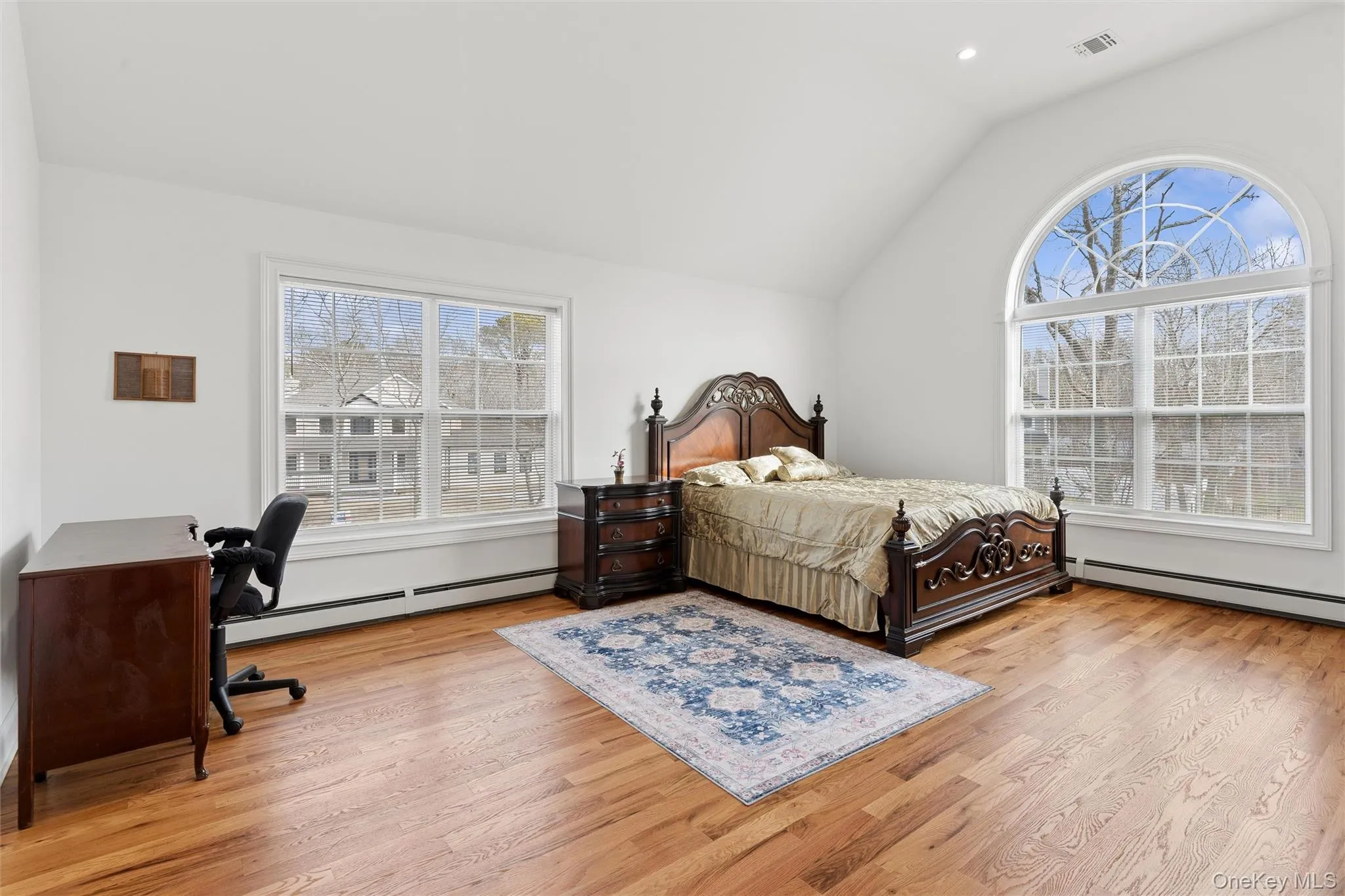 16 Gateway Court, Southampton, NY, 5 Bedrooms Bedrooms, 10 Rooms Rooms,4 BathroomsBathrooms,Residential Lease,For Rent,Gateway,0,973807 16 Gateway Court, Southampton, NY, 5 Bedrooms Bedrooms, 10 Rooms Rooms,4 BathroomsBathrooms,Residential Lease,For Rent,Gateway,0,973807