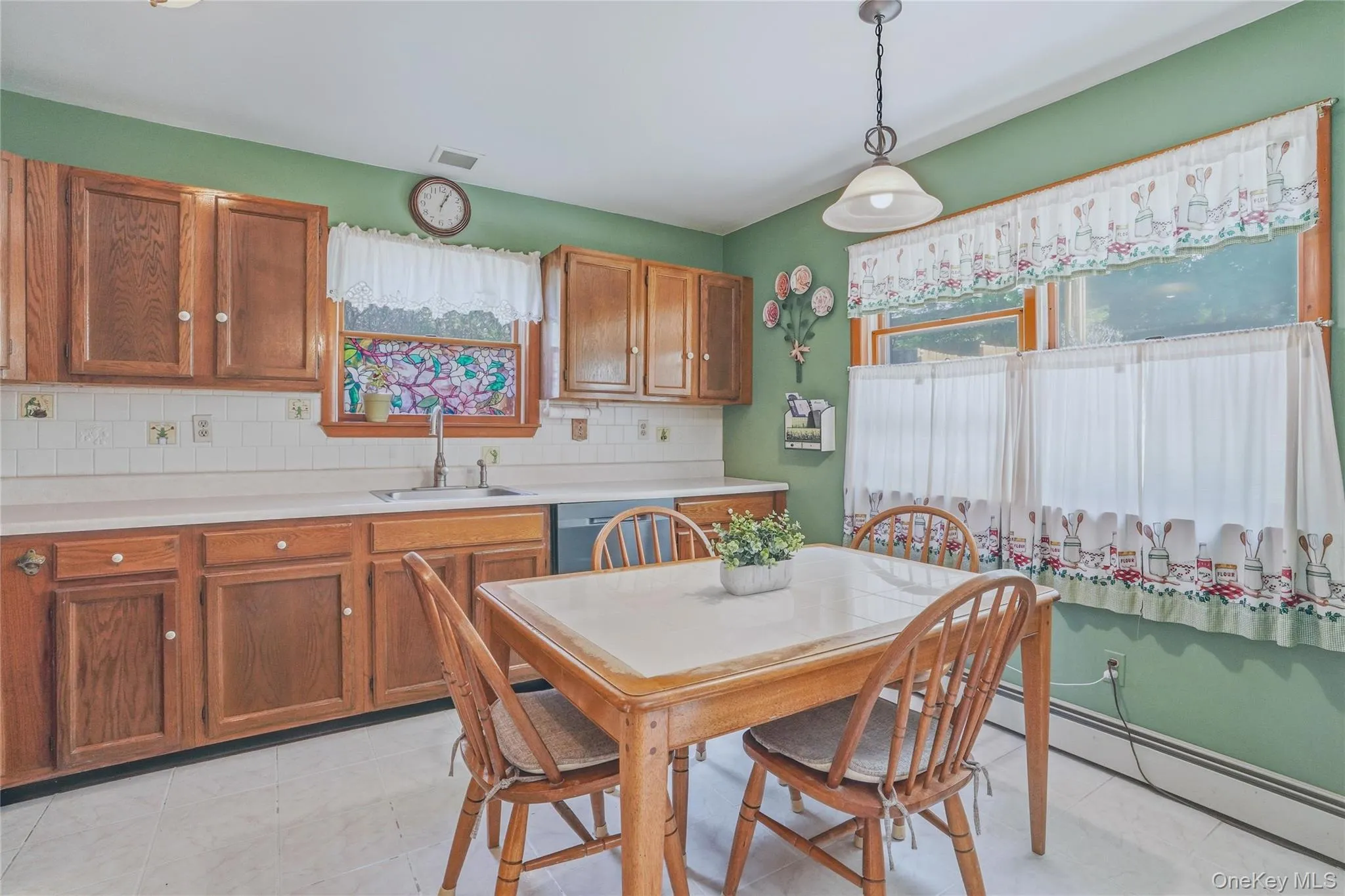 324 Walnut Avenue, New Windsor, NY, 3 Bedrooms Bedrooms, 10 Rooms Rooms,2 BathroomsBathrooms,Residential,For Rent,Walnut,0,973822 324 Walnut Avenue, New Windsor, NY, 3 Bedrooms Bedrooms, 10 Rooms Rooms,2 BathroomsBathrooms,Residential,For Rent,Walnut,0,973822