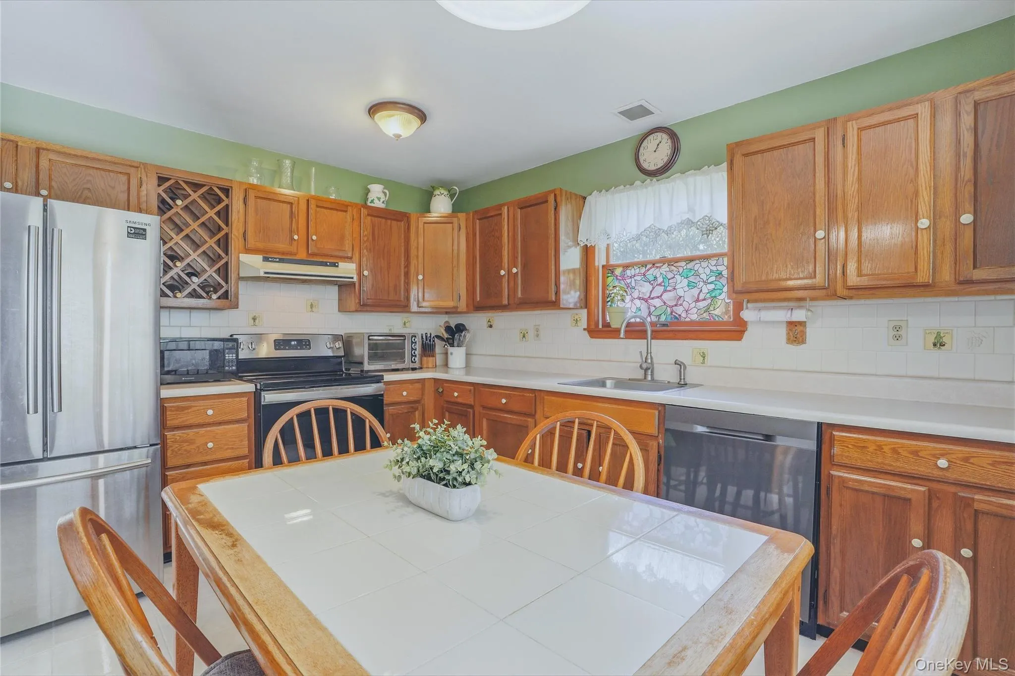 324 Walnut Avenue, New Windsor, NY, 3 Bedrooms Bedrooms, 10 Rooms Rooms,2 BathroomsBathrooms,Residential,For Rent,Walnut,0,973822 324 Walnut Avenue, New Windsor, NY, 3 Bedrooms Bedrooms, 10 Rooms Rooms,2 BathroomsBathrooms,Residential,For Rent,Walnut,0,973822