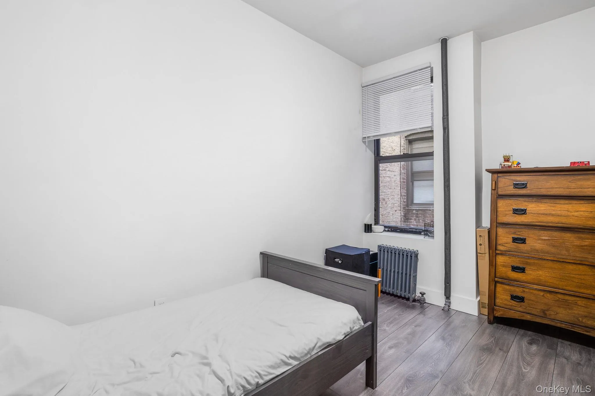 1684 Woodbine, New York, NY, 3 Bedrooms Bedrooms, 4 Rooms Rooms,1 BathroomBathrooms,Residential Lease,For Rent,Woodbine,0,973832 1684 Woodbine, New York, NY, 3 Bedrooms Bedrooms, 4 Rooms Rooms,1 BathroomBathrooms,Residential Lease,For Rent,Woodbine,0,973832