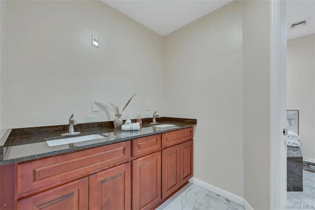 362 Rose Road, Fallsburg, NY, 8 Bedrooms Bedrooms, 11 Rooms Rooms,3 BathroomsBathrooms,Residential Lease,For Rent,Rose,0,973834 362 Rose Road, Fallsburg, NY, 8 Bedrooms Bedrooms, 11 Rooms Rooms,3 BathroomsBathrooms,Residential Lease,For Rent,Rose,0,973834