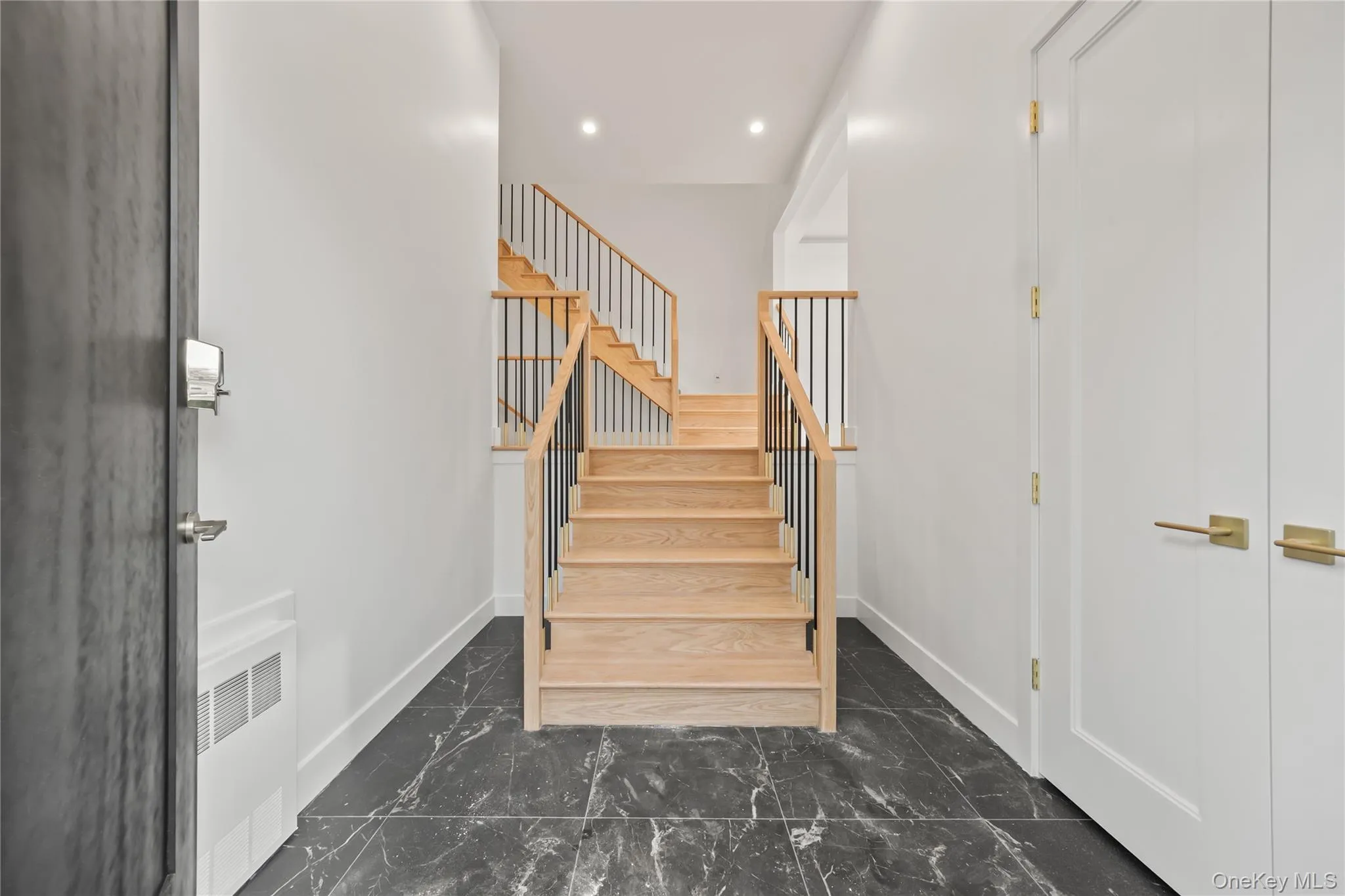 23 Singer Avenue, Ramapo, NY, 9 Bedrooms Bedrooms, 15 Rooms Rooms,5 BathroomsBathrooms,Residential,For Rent,Singer,0,973840 23 Singer Avenue, Ramapo, NY, 9 Bedrooms Bedrooms, 15 Rooms Rooms,5 BathroomsBathrooms,Residential,For Rent,Singer,0,973840