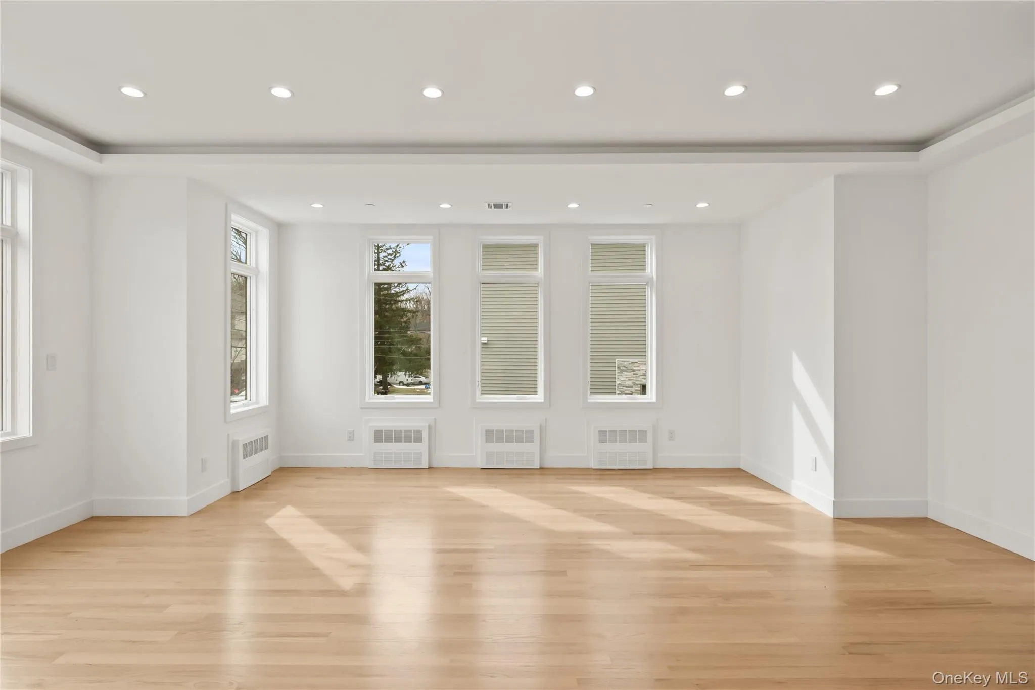 23 Singer Avenue, Ramapo, NY, 9 Bedrooms Bedrooms, 15 Rooms Rooms,5 BathroomsBathrooms,Residential,For Rent,Singer,0,973840 23 Singer Avenue, Ramapo, NY, 9 Bedrooms Bedrooms, 15 Rooms Rooms,5 BathroomsBathrooms,Residential,For Rent,Singer,0,973840