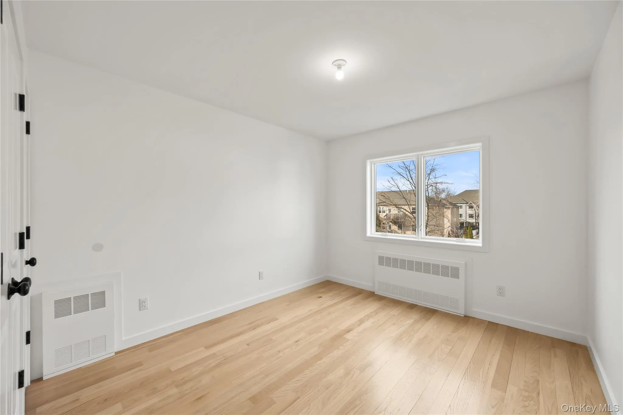 23 Singer Avenue, Ramapo, NY, 9 Bedrooms Bedrooms, 15 Rooms Rooms,5 BathroomsBathrooms,Residential,For Rent,Singer,0,973840 23 Singer Avenue, Ramapo, NY, 9 Bedrooms Bedrooms, 15 Rooms Rooms,5 BathroomsBathrooms,Residential,For Rent,Singer,0,973840
