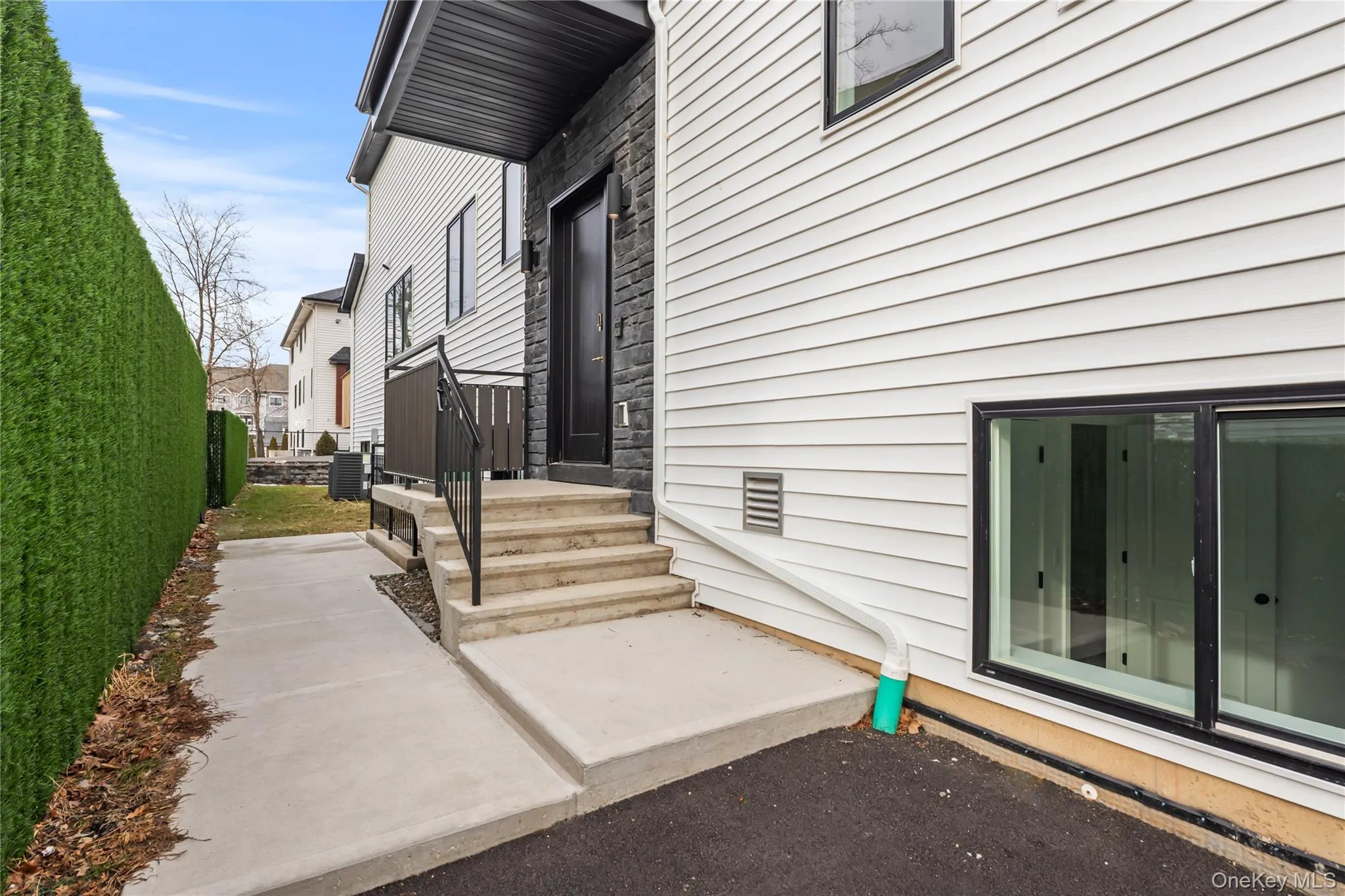 23 Singer Avenue, Ramapo, NY, 9 Bedrooms Bedrooms, 15 Rooms Rooms,5 BathroomsBathrooms,Residential,For Rent,Singer,0,973840 23 Singer Avenue, Ramapo, NY, 9 Bedrooms Bedrooms, 15 Rooms Rooms,5 BathroomsBathrooms,Residential,For Rent,Singer,0,973840