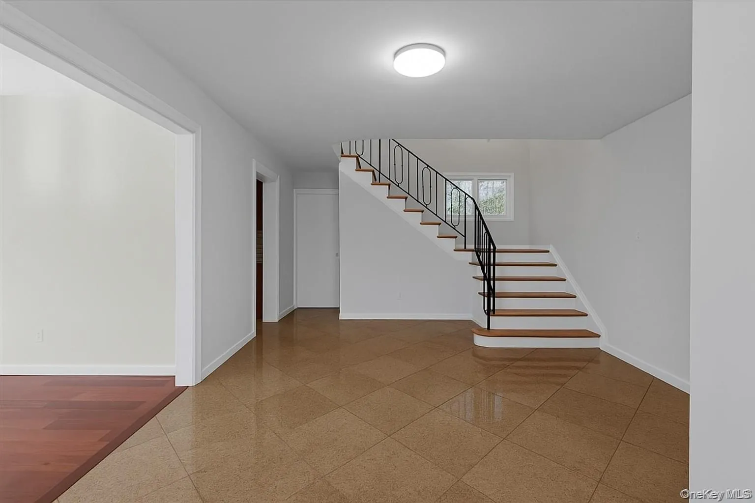 2 Pickwood Lane, North Hempstead, NY, 4 Bedrooms Bedrooms, 8 Rooms Rooms,2 BathroomsBathrooms,Residential,For Rent,Pickwood,0,973845 2 Pickwood Lane, North Hempstead, NY, 4 Bedrooms Bedrooms, 8 Rooms Rooms,2 BathroomsBathrooms,Residential,For Rent,Pickwood,0,973845