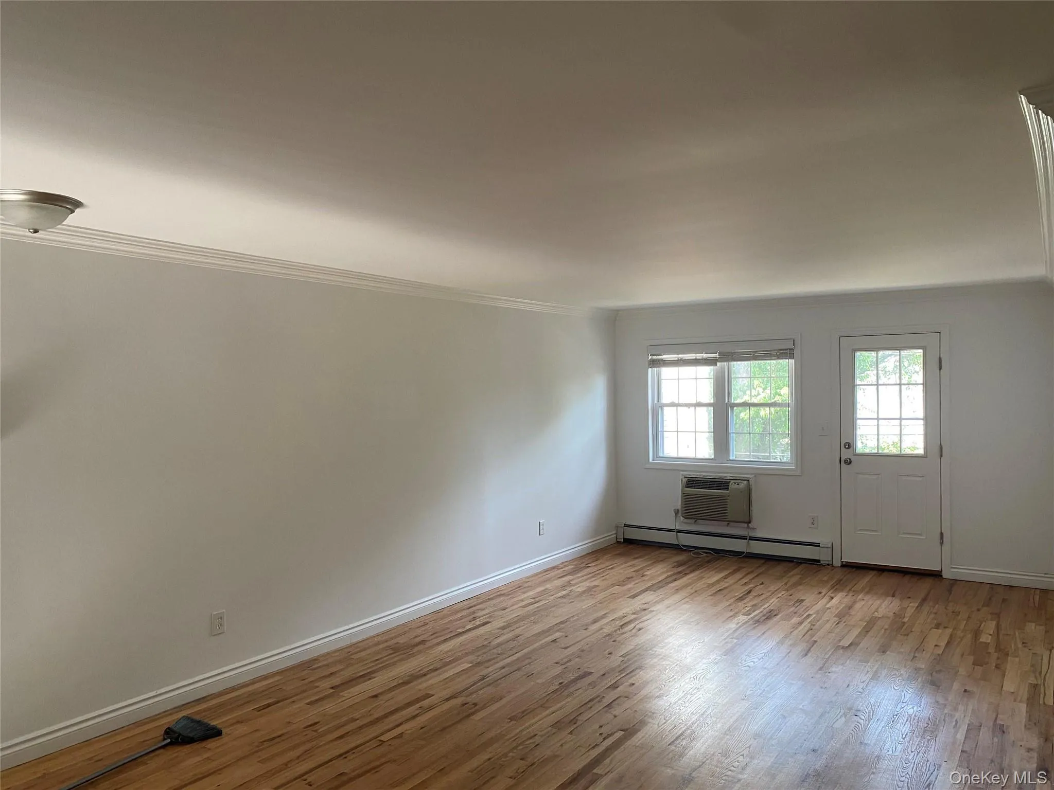 336 Kensington Lane, Oyster Bay, NY, 2 Bedrooms Bedrooms, 5 Rooms Rooms,2 BathroomsBathrooms,Residential Lease,For Rent,Kensington,0,973858 336 Kensington Lane, Oyster Bay, NY, 2 Bedrooms Bedrooms, 5 Rooms Rooms,2 BathroomsBathrooms,Residential Lease,For Rent,Kensington,0,973858