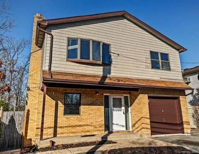 8 Deans Lane, Oyster Bay, NY, 3 Bedrooms Bedrooms, 6 Rooms Rooms,2 BathroomsBathrooms,Residential Lease,For Rent,Deans,0,973861 8 Deans Lane, Oyster Bay, NY, 3 Bedrooms Bedrooms, 6 Rooms Rooms,2 BathroomsBathrooms,Residential Lease,For Rent,Deans,0,973861