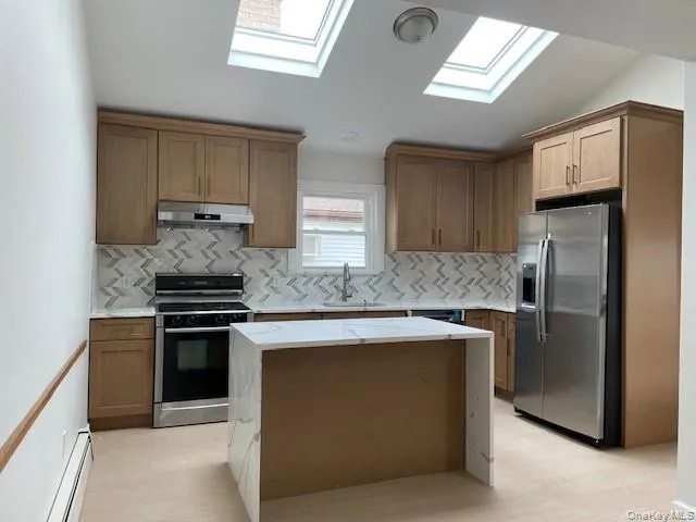 8 Deans Lane, Oyster Bay, NY, 3 Bedrooms Bedrooms, 6 Rooms Rooms,2 BathroomsBathrooms,Residential Lease,For Rent,Deans,0,973861 8 Deans Lane, Oyster Bay, NY, 3 Bedrooms Bedrooms, 6 Rooms Rooms,2 BathroomsBathrooms,Residential Lease,For Rent,Deans,0,973861