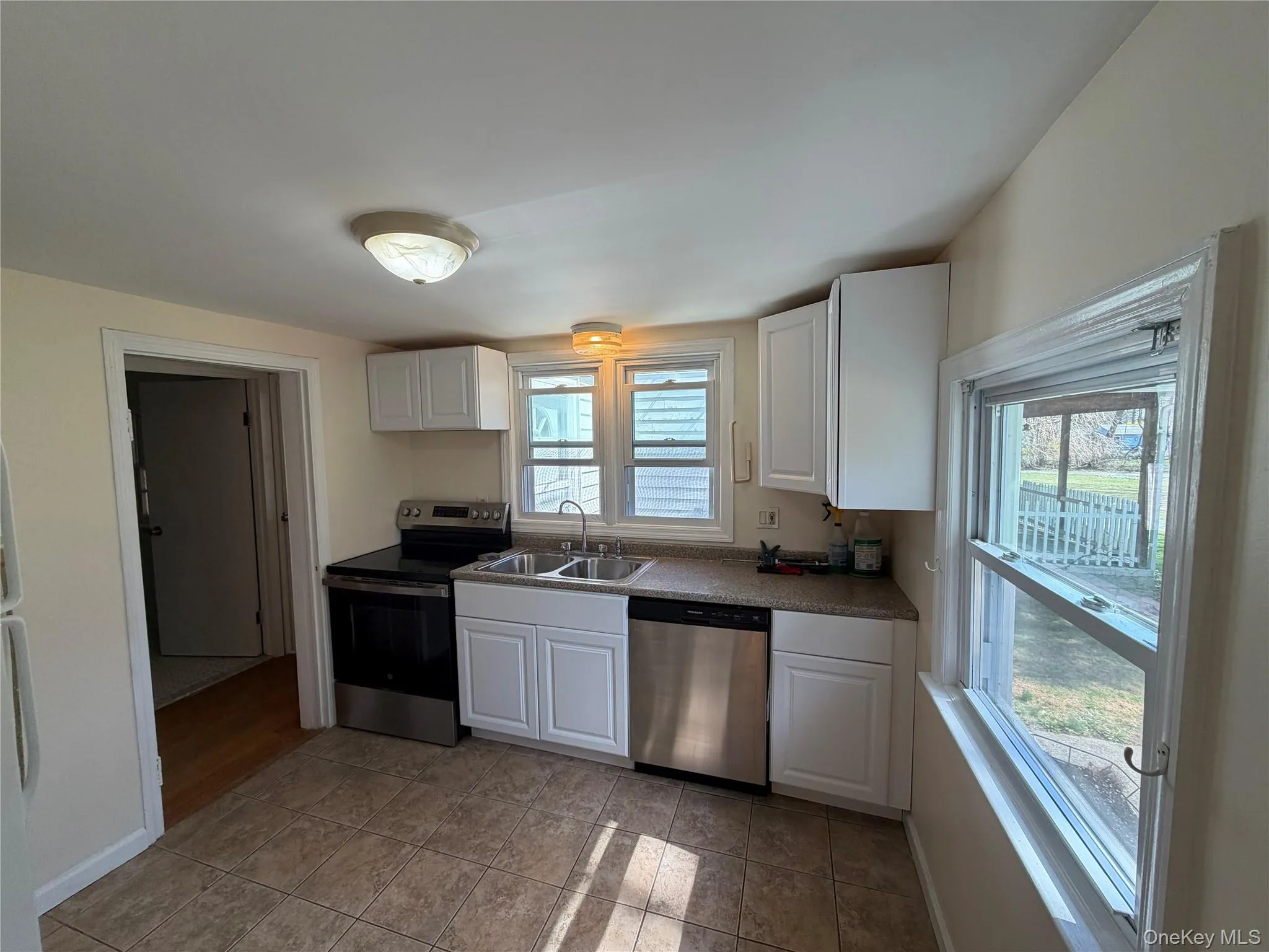 15 Dugan, East Fishkill, NY, 1 Bedroom Bedrooms, 6 Rooms Rooms,1 BathroomBathrooms,Residential Lease,For Rent,Dugan,0,973865 15 Dugan, East Fishkill, NY, 1 Bedroom Bedrooms, 6 Rooms Rooms,1 BathroomBathrooms,Residential Lease,For Rent,Dugan,0,973865