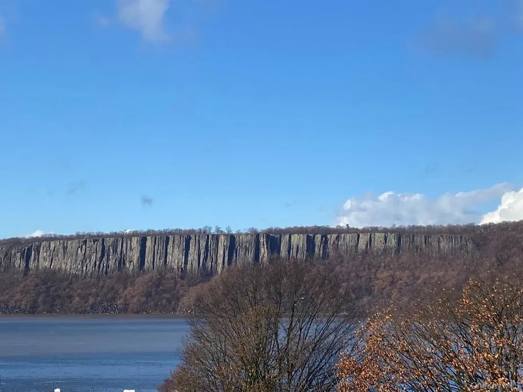 493 Warburton Avenue, Greenburgh, NY, 4 Bedrooms Bedrooms, 8 Rooms Rooms,3 BathroomsBathrooms,Residential Lease,For Rent,Warburton,0,973868 493 Warburton Avenue, Greenburgh, NY, 4 Bedrooms Bedrooms, 8 Rooms Rooms,3 BathroomsBathrooms,Residential Lease,For Rent,Warburton,0,973868