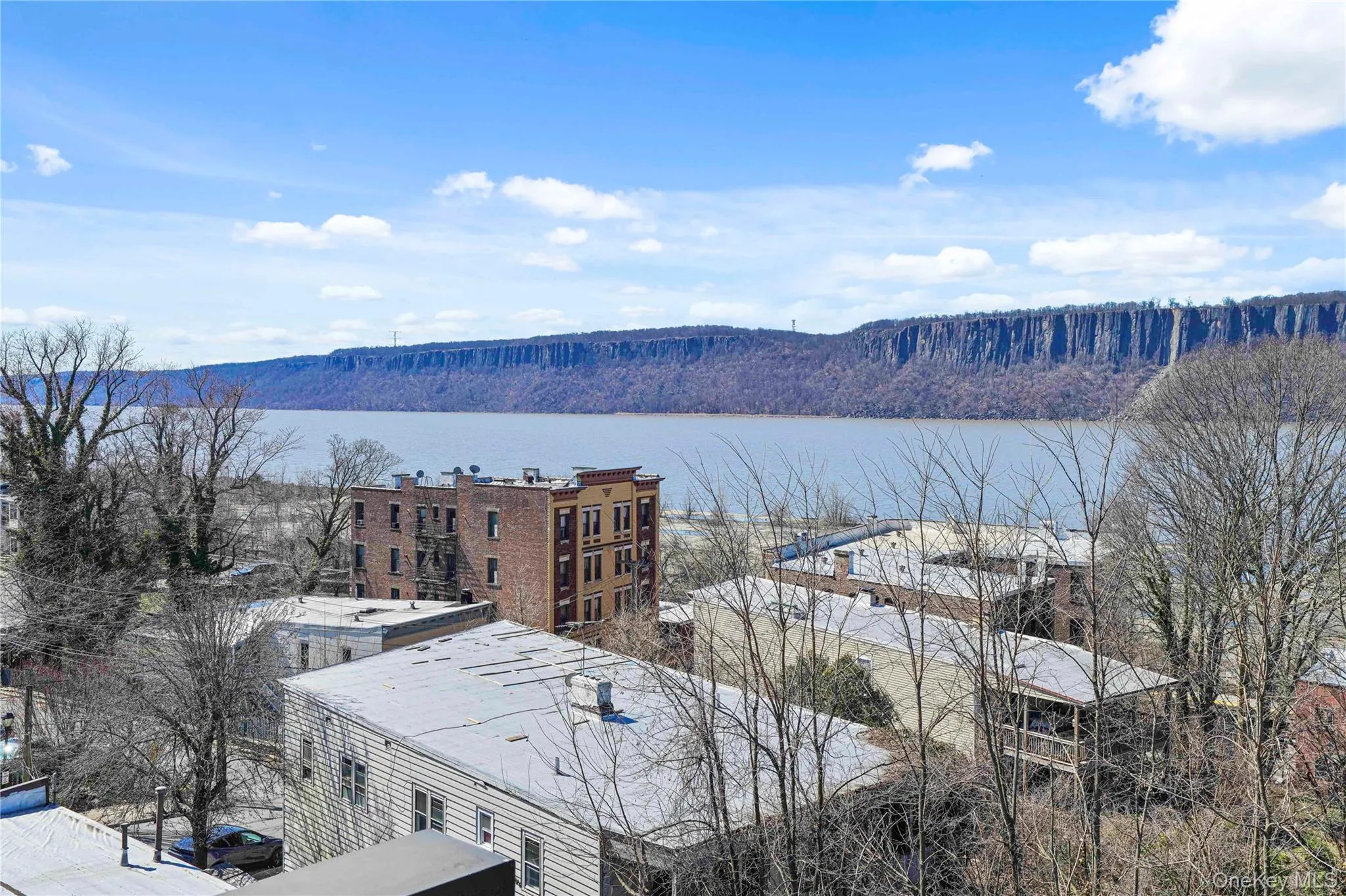493 Warburton Avenue, Greenburgh, NY, 4 Bedrooms Bedrooms, 8 Rooms Rooms,3 BathroomsBathrooms,Residential Lease,For Rent,Warburton,0,973868 493 Warburton Avenue, Greenburgh, NY, 4 Bedrooms Bedrooms, 8 Rooms Rooms,3 BathroomsBathrooms,Residential Lease,For Rent,Warburton,0,973868