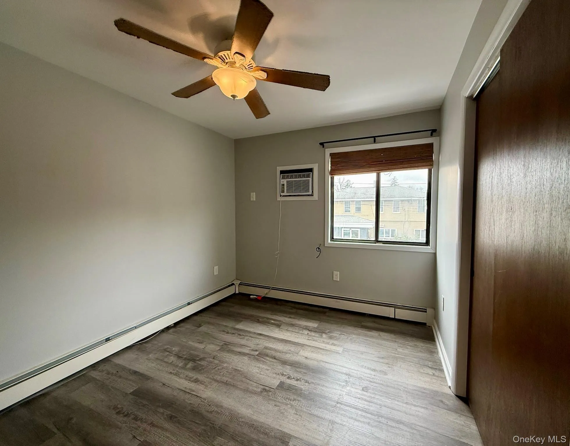 93 Windermere Avenue, Warwick (town), NY, 1 Bedroom Bedrooms, 3 Rooms Rooms,1 BathroomBathrooms,Residential Lease,For Rent,Windermere,0,973884 93 Windermere Avenue, Warwick (town), NY, 1 Bedroom Bedrooms, 3 Rooms Rooms,1 BathroomBathrooms,Residential Lease,For Rent,Windermere,0,973884