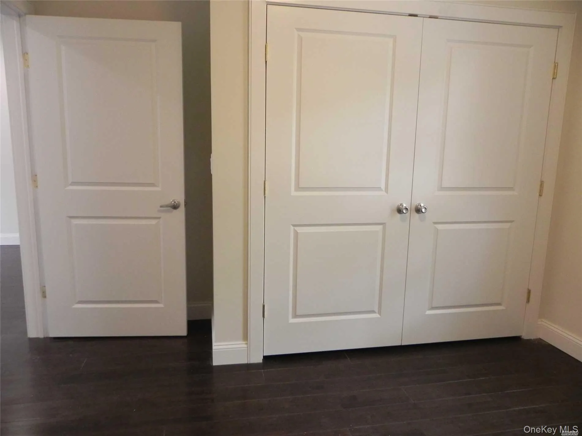 3 Bryant Avenue, North Hempstead, NY, 2 Bedrooms Bedrooms, 4 Rooms Rooms,1 BathroomBathrooms,Residential Lease,For Rent,Bryant,0,973886 3 Bryant Avenue, North Hempstead, NY, 2 Bedrooms Bedrooms, 4 Rooms Rooms,1 BathroomBathrooms,Residential Lease,For Rent,Bryant,0,973886