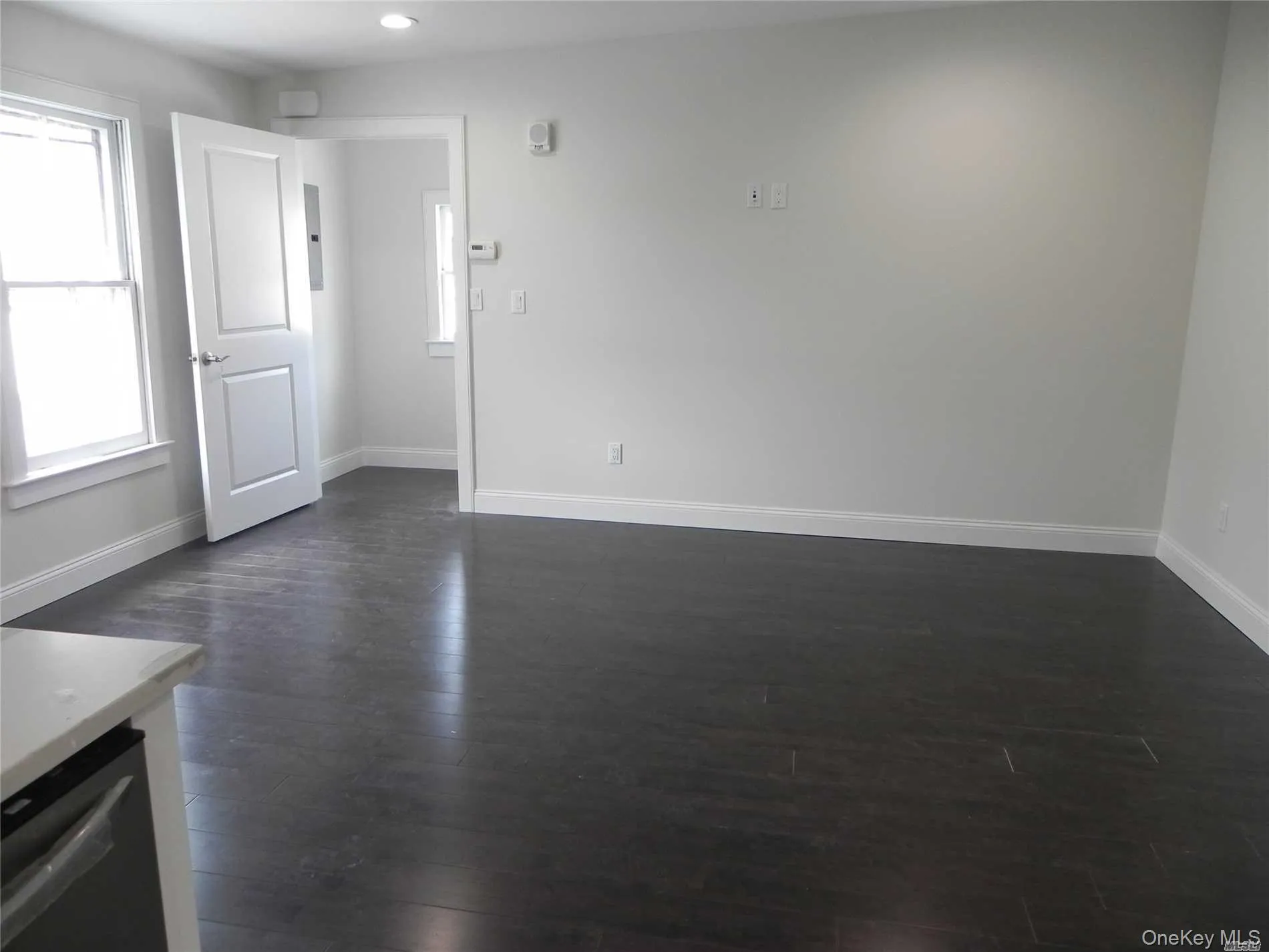 3 Bryant Avenue, North Hempstead, NY, 2 Bedrooms Bedrooms, 4 Rooms Rooms,1 BathroomBathrooms,Residential Lease,For Rent,Bryant,0,973886 3 Bryant Avenue, North Hempstead, NY, 2 Bedrooms Bedrooms, 4 Rooms Rooms,1 BathroomBathrooms,Residential Lease,For Rent,Bryant,0,973886