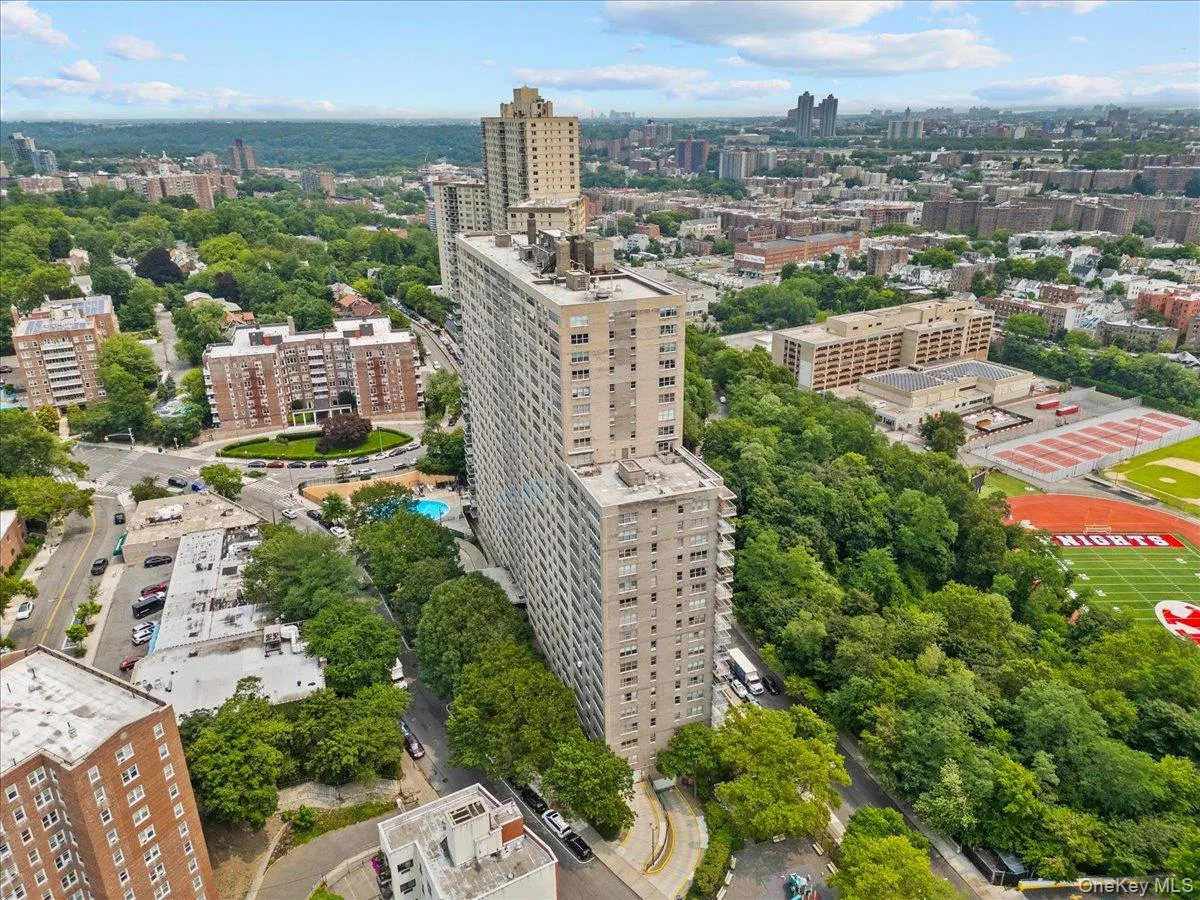 555 Kappock Street, New York, NY, 2 Bedrooms Bedrooms, 5 Rooms Rooms,2 BathroomsBathrooms,Residential,For Rent,Kappock,0,973894 555 Kappock Street, New York, NY, 2 Bedrooms Bedrooms, 5 Rooms Rooms,2 BathroomsBathrooms,Residential,For Rent,Kappock,0,973894