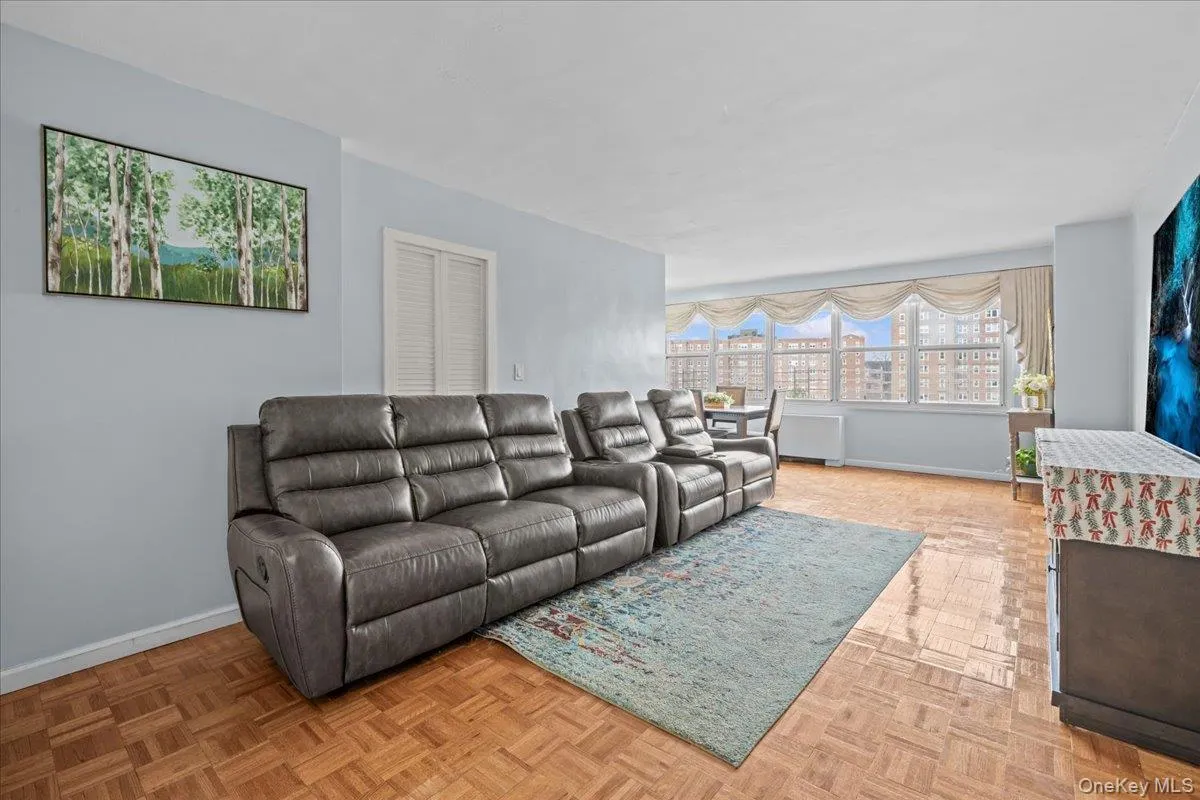 555 Kappock Street, New York, NY, 2 Bedrooms Bedrooms, 5 Rooms Rooms,2 BathroomsBathrooms,Residential,For Rent,Kappock,0,KEY973894 555 Kappock Street, New York, NY, 2 Bedrooms Bedrooms, 5 Rooms Rooms,2 BathroomsBathrooms,Residential,For Rent,Kappock,0,KEY973894