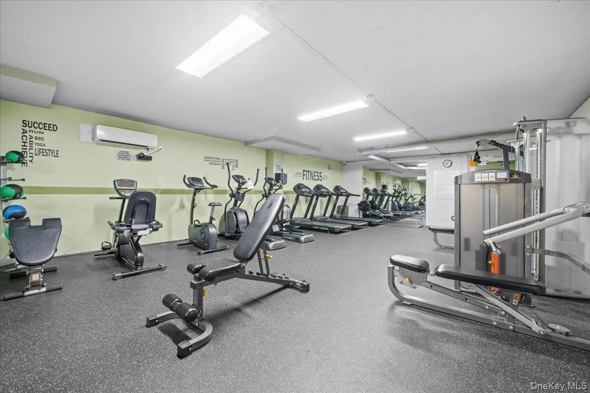 555 Kappock Street, New York, NY, 2 Bedrooms Bedrooms, 5 Rooms Rooms,2 BathroomsBathrooms,Residential,For Rent,Kappock,0,973894 555 Kappock Street, New York, NY, 2 Bedrooms Bedrooms, 5 Rooms Rooms,2 BathroomsBathrooms,Residential,For Rent,Kappock,0,973894