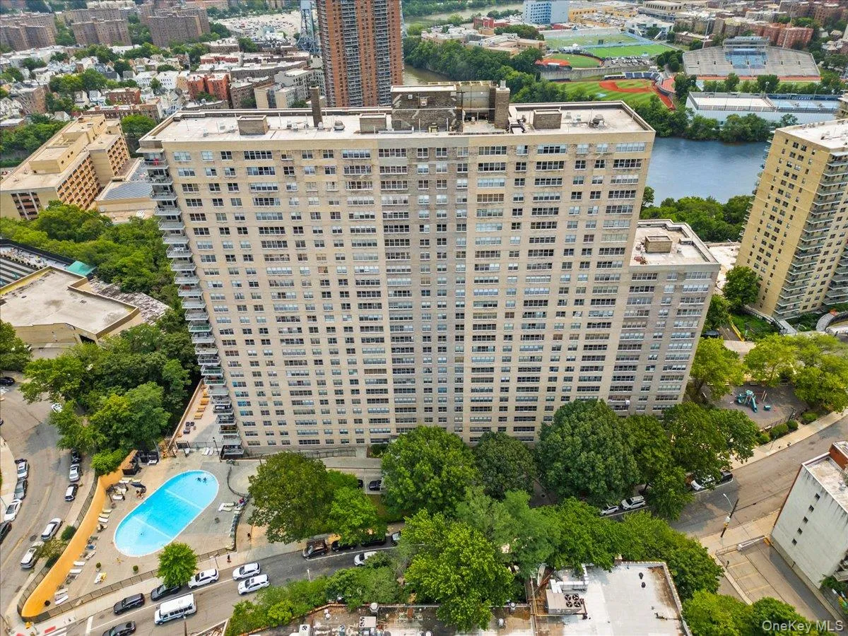 555 Kappock Street, New York, NY, 2 Bedrooms Bedrooms, 5 Rooms Rooms,2 BathroomsBathrooms,Residential,For Rent,Kappock,0,973894 555 Kappock Street, New York, NY, 2 Bedrooms Bedrooms, 5 Rooms Rooms,2 BathroomsBathrooms,Residential,For Rent,Kappock,0,973894