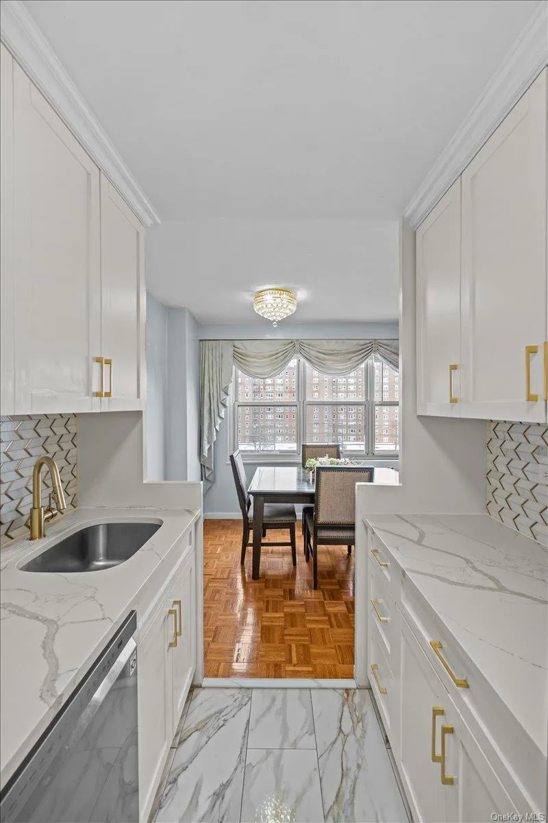 555 Kappock Street, New York, NY, 2 Bedrooms Bedrooms, 5 Rooms Rooms,2 BathroomsBathrooms,Residential,For Rent,Kappock,0,KEY973894 555 Kappock Street, New York, NY, 2 Bedrooms Bedrooms, 5 Rooms Rooms,2 BathroomsBathrooms,Residential,For Rent,Kappock,0,KEY973894