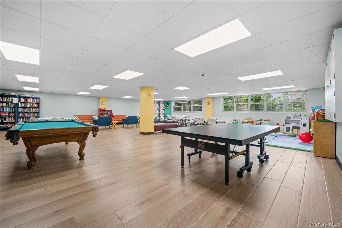 555 Kappock Street, New York, NY, 2 Bedrooms Bedrooms, 5 Rooms Rooms,2 BathroomsBathrooms,Residential,For Rent,Kappock,0,973894 555 Kappock Street, New York, NY, 2 Bedrooms Bedrooms, 5 Rooms Rooms,2 BathroomsBathrooms,Residential,For Rent,Kappock,0,973894
