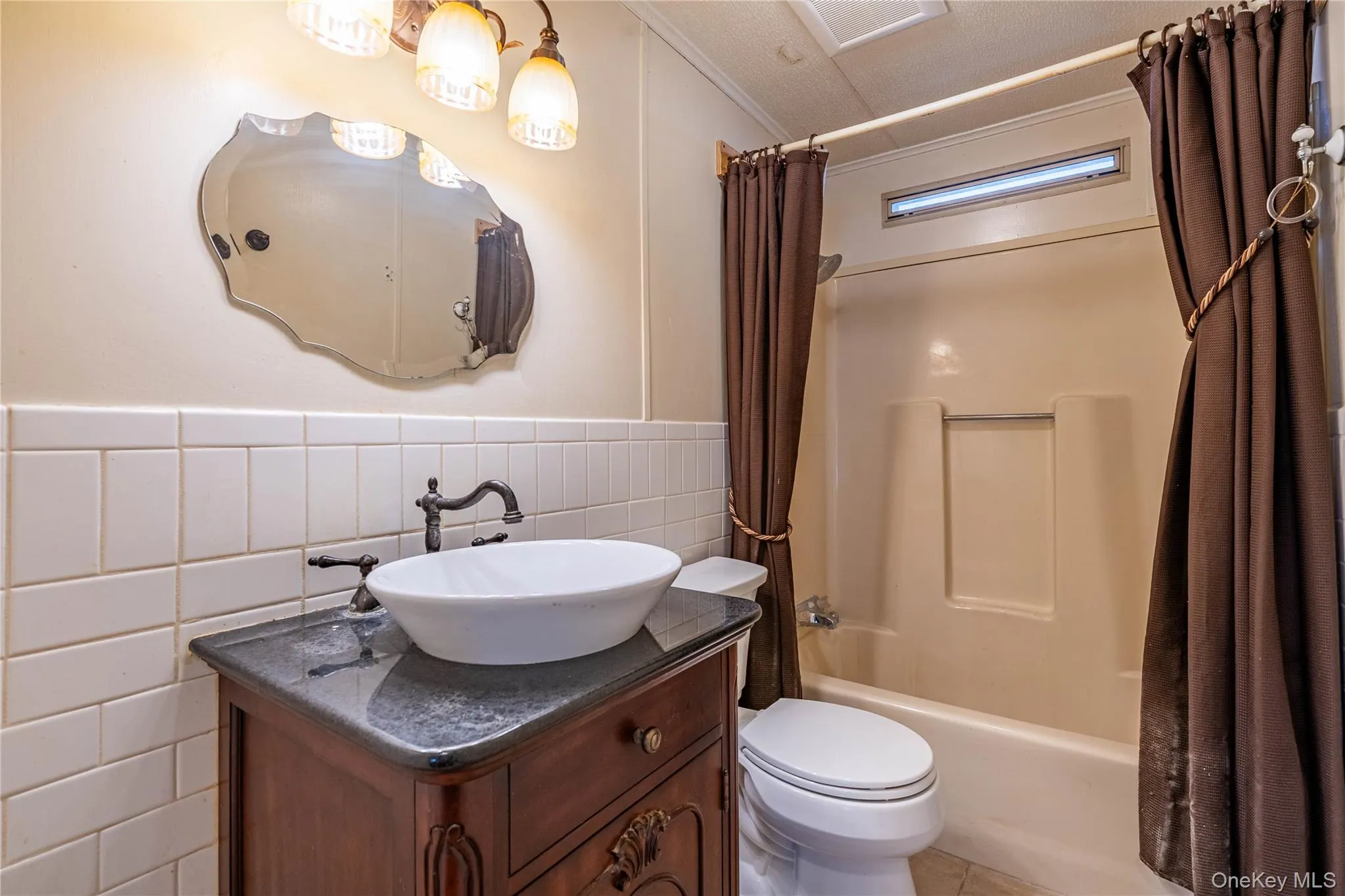 10 Apple Lane, New Paltz, NY, 3 Bedrooms Bedrooms, 7 Rooms Rooms,2 BathroomsBathrooms,Residential Sale,For Rent,Apple,0,973914 10 Apple Lane, New Paltz, NY, 3 Bedrooms Bedrooms, 7 Rooms Rooms,2 BathroomsBathrooms,Residential Sale,For Rent,Apple,0,973914