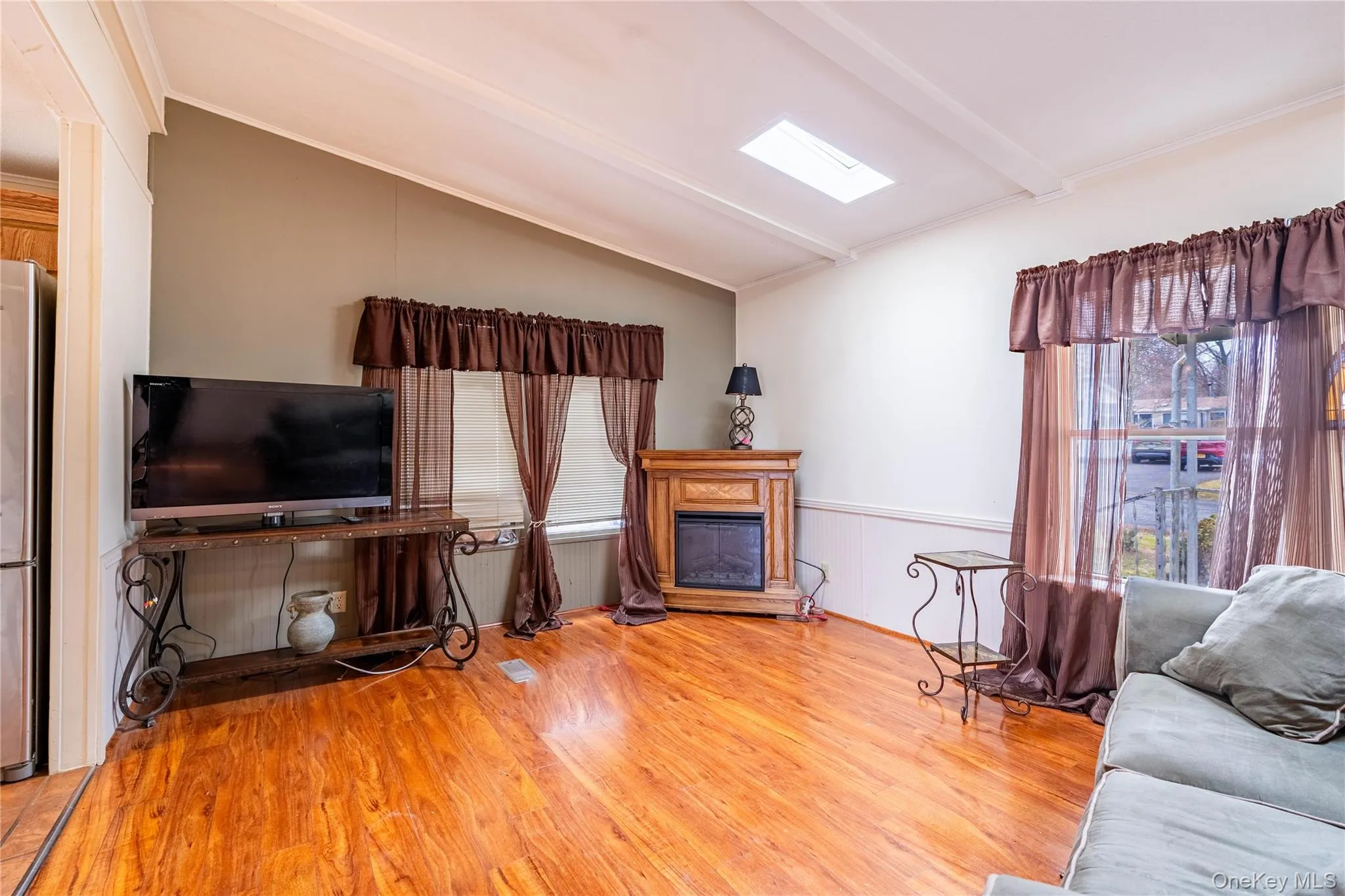 10 Apple Lane, New Paltz, NY, 3 Bedrooms Bedrooms, 7 Rooms Rooms,2 BathroomsBathrooms,Residential Sale,For Rent,Apple,0,973914 10 Apple Lane, New Paltz, NY, 3 Bedrooms Bedrooms, 7 Rooms Rooms,2 BathroomsBathrooms,Residential Sale,For Rent,Apple,0,973914