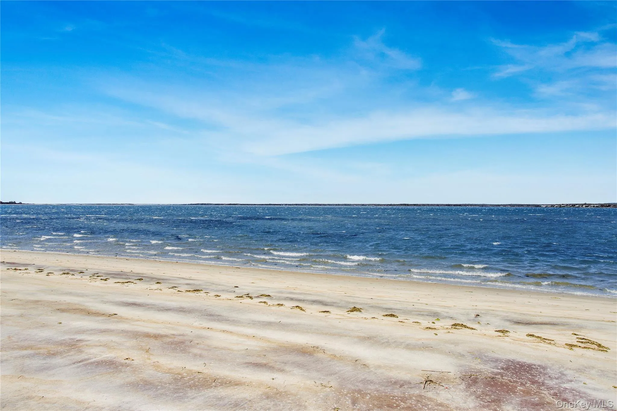 580 Dune Road, Southampton, NY, 3 Bedrooms Bedrooms, 7 Rooms Rooms,2 BathroomsBathrooms,Residential,For Rent,Dune,0,973928 580 Dune Road, Southampton, NY, 3 Bedrooms Bedrooms, 7 Rooms Rooms,2 BathroomsBathrooms,Residential,For Rent,Dune,0,973928