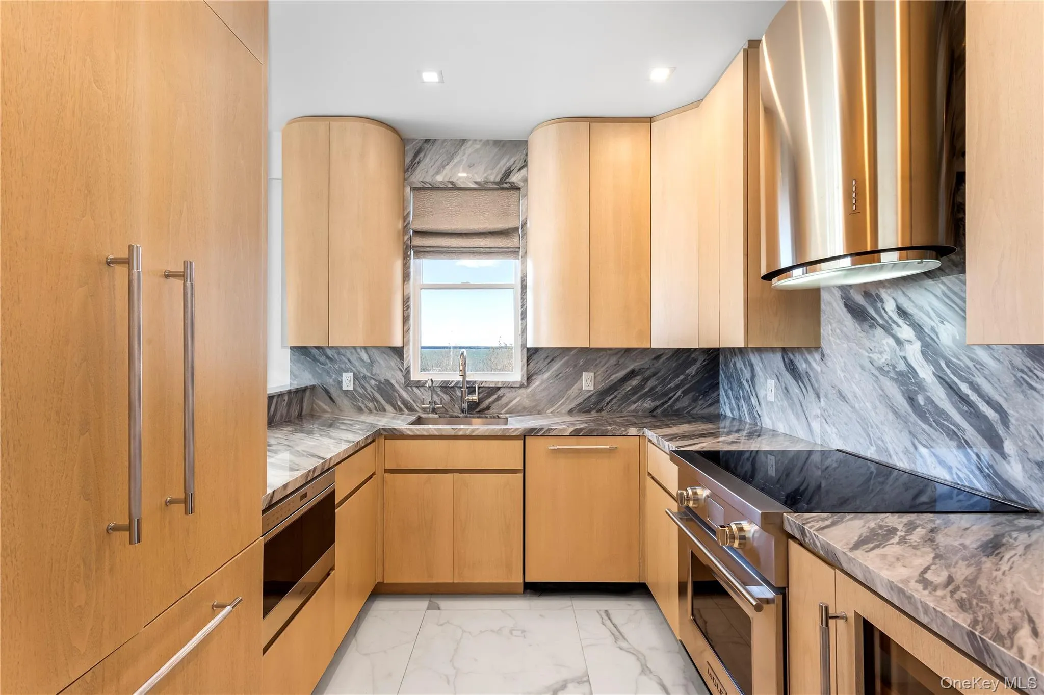580 Dune Road, Southampton, NY, 3 Bedrooms Bedrooms, 7 Rooms Rooms,2 BathroomsBathrooms,Residential,For Rent,Dune,0,973928 580 Dune Road, Southampton, NY, 3 Bedrooms Bedrooms, 7 Rooms Rooms,2 BathroomsBathrooms,Residential,For Rent,Dune,0,973928