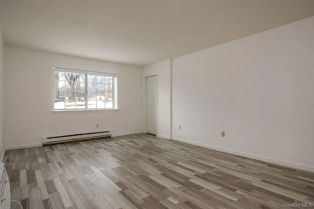 506 Fox Run Lane, Carmel, NY, 1 Bedroom Bedrooms, 4 Rooms Rooms,1 BathroomBathrooms,Residential Lease,For Rent,Fox Run,0,973940 506 Fox Run Lane, Carmel, NY, 1 Bedroom Bedrooms, 4 Rooms Rooms,1 BathroomBathrooms,Residential Lease,For Rent,Fox Run,0,973940