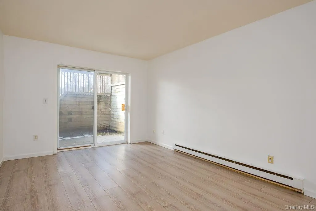 506 Fox Run Lane, Carmel, NY, 1 Bedroom Bedrooms, 4 Rooms Rooms,1 BathroomBathrooms,Residential Lease,For Rent,Fox Run,0,973940 506 Fox Run Lane, Carmel, NY, 1 Bedroom Bedrooms, 4 Rooms Rooms,1 BathroomBathrooms,Residential Lease,For Rent,Fox Run,0,973940