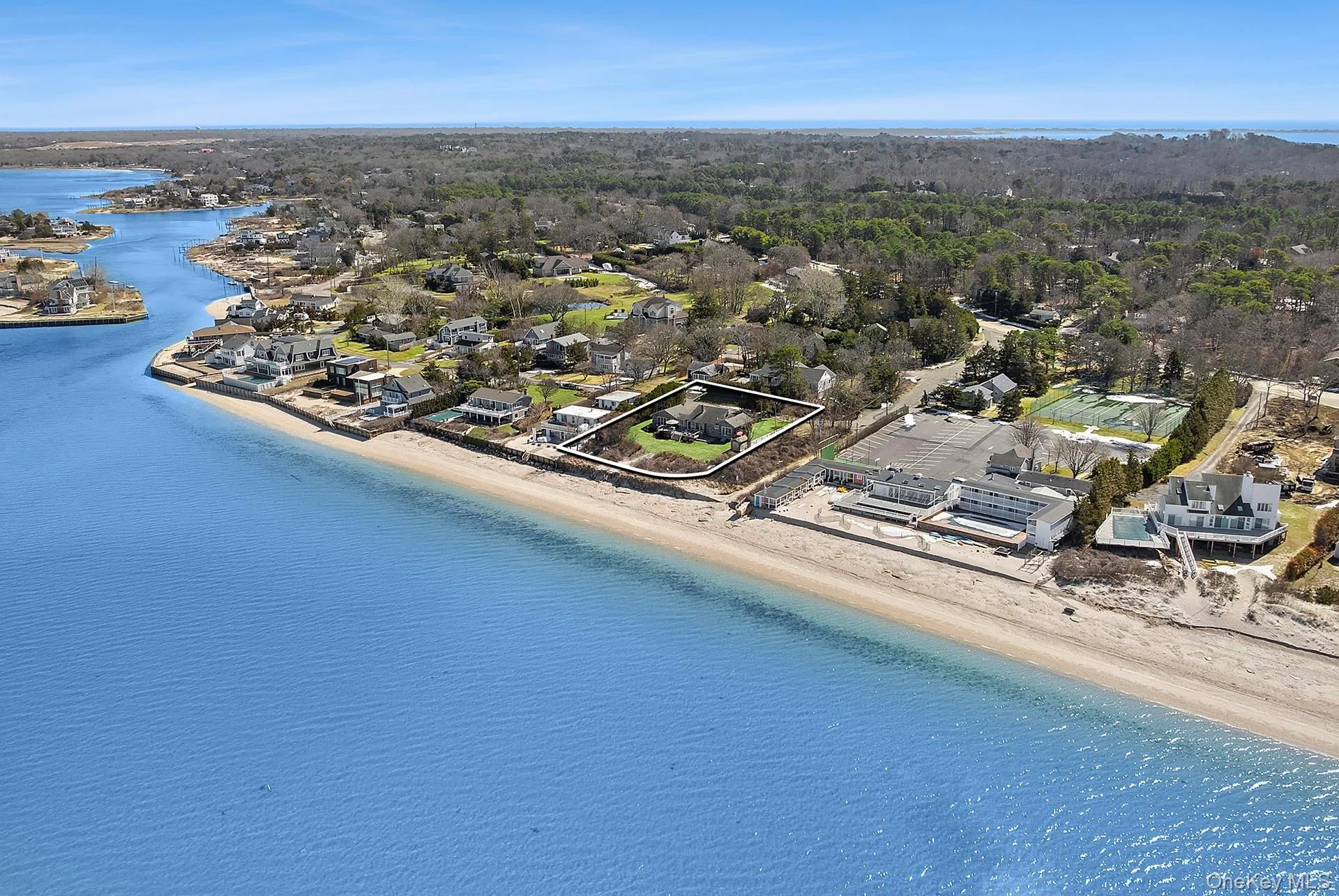 22 Peconic Crescent, Southampton, NY, 2 Bedrooms Bedrooms, 7 Rooms Rooms,3 BathroomsBathrooms,Residential,For Rent,Peconic Crescent,0,973960 22 Peconic Crescent, Southampton, NY, 2 Bedrooms Bedrooms, 7 Rooms Rooms,3 BathroomsBathrooms,Residential,For Rent,Peconic Crescent,0,973960