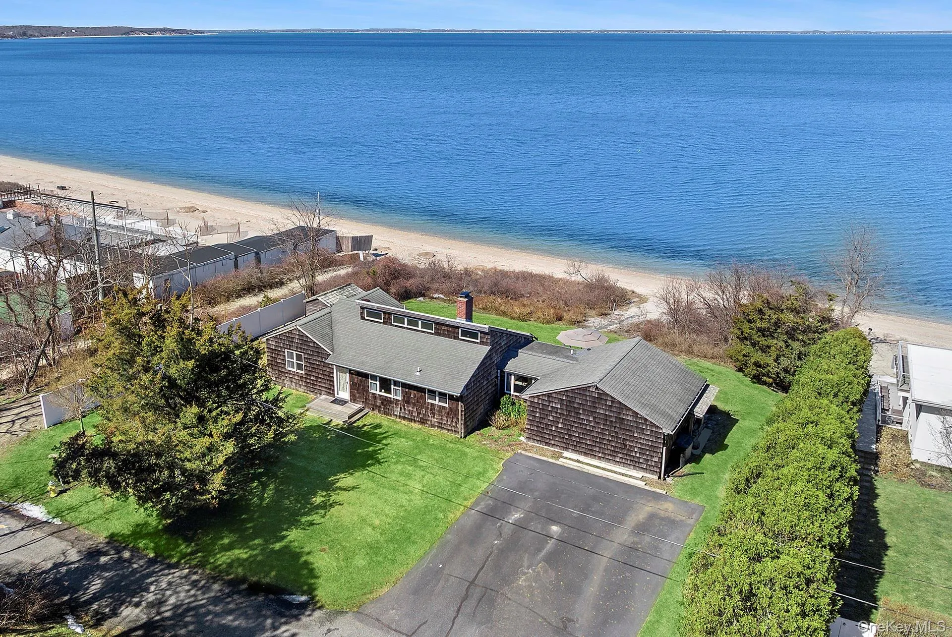 22 Peconic Crescent, Southampton, NY, 2 Bedrooms Bedrooms, 7 Rooms Rooms,3 BathroomsBathrooms,Residential,For Rent,Peconic Crescent,0,973960 22 Peconic Crescent, Southampton, NY, 2 Bedrooms Bedrooms, 7 Rooms Rooms,3 BathroomsBathrooms,Residential,For Rent,Peconic Crescent,0,973960