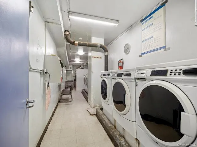 3131 GRAND CONCOURSE, New York, NY, 1 Bedroom Bedrooms, 4 Rooms Rooms,1 BathroomBathrooms,Residential,For Rent,GRAND CONCOURSE,0,973967 3131 GRAND CONCOURSE, New York, NY, 1 Bedroom Bedrooms, 4 Rooms Rooms,1 BathroomBathrooms,Residential,For Rent,GRAND CONCOURSE,0,973967