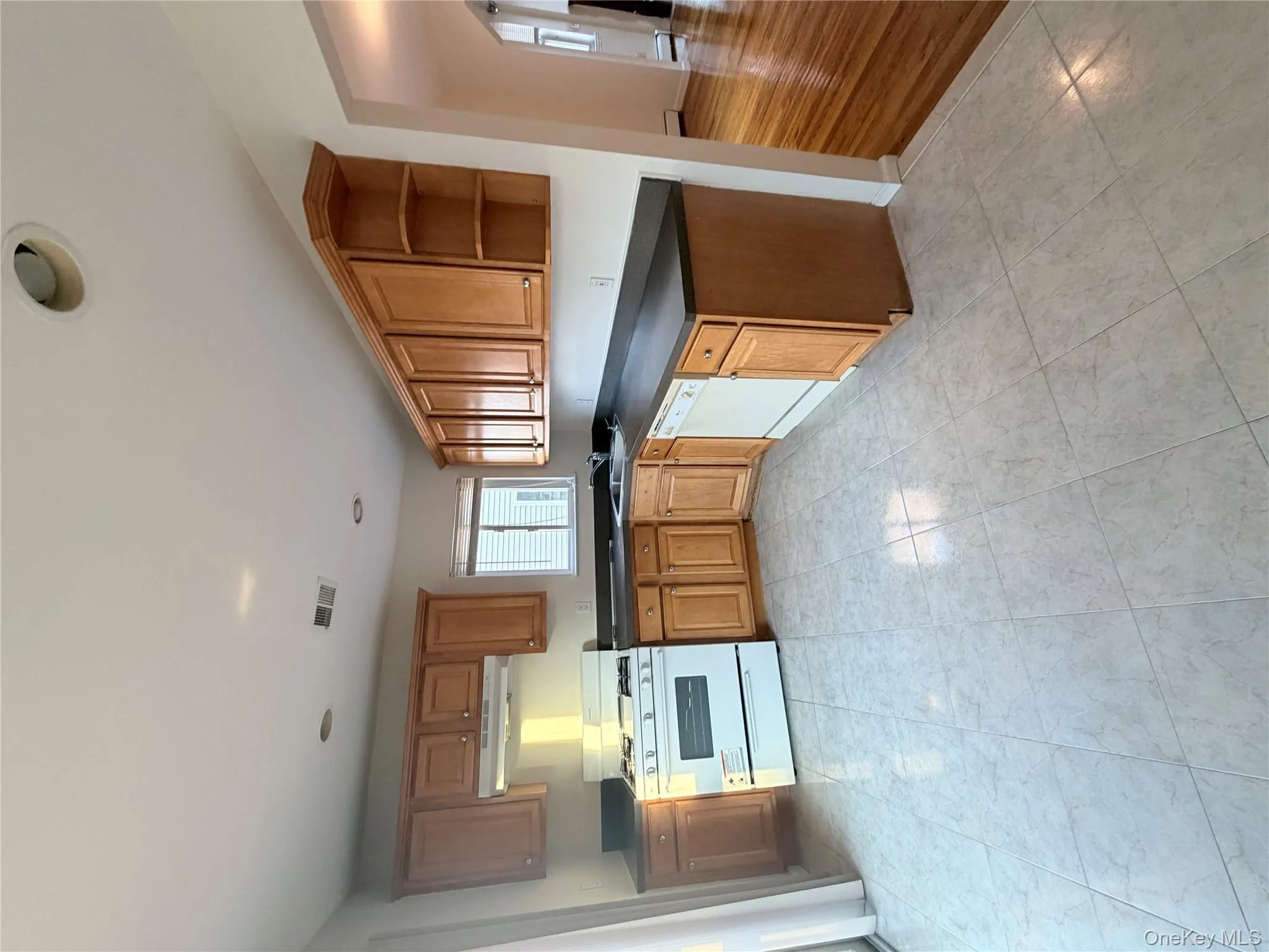 150 Jefferson Avenue, North Hempstead, NY, 3 Bedrooms Bedrooms, 10 Rooms Rooms,2 BathroomsBathrooms,Residential Lease,For Rent,Jefferson,0,973974 150 Jefferson Avenue, North Hempstead, NY, 3 Bedrooms Bedrooms, 10 Rooms Rooms,2 BathroomsBathrooms,Residential Lease,For Rent,Jefferson,0,973974