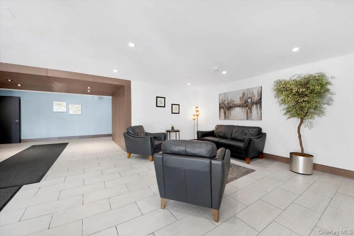 505 Central Avenue, White Plains, NY, 1 Bedroom Bedrooms, 3 Rooms Rooms,1 BathroomBathrooms,Residential Lease,For Rent,Central,0,973988 505 Central Avenue, White Plains, NY, 1 Bedroom Bedrooms, 3 Rooms Rooms,1 BathroomBathrooms,Residential Lease,For Rent,Central,0,973988