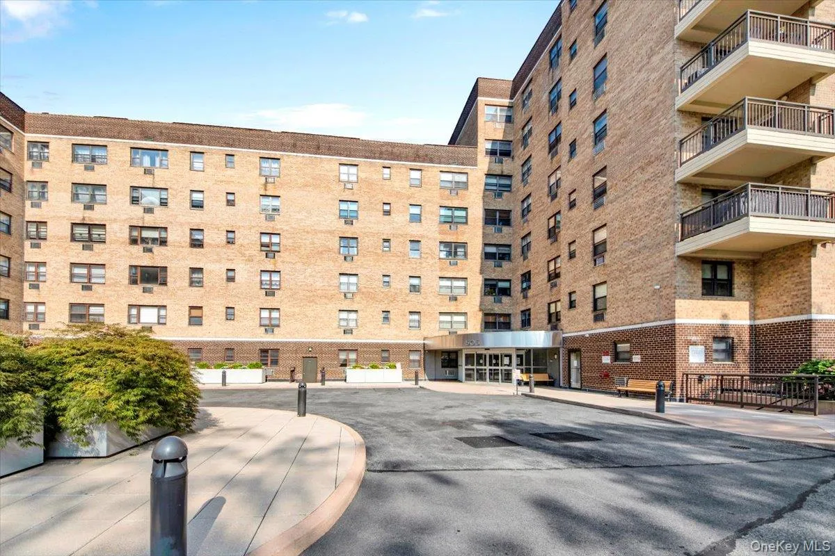 505 Central Avenue, White Plains, NY, 1 Bedroom Bedrooms, 3 Rooms Rooms,1 BathroomBathrooms,Residential Lease,For Rent,Central,0,973988 505 Central Avenue, White Plains, NY, 1 Bedroom Bedrooms, 3 Rooms Rooms,1 BathroomBathrooms,Residential Lease,For Rent,Central,0,973988