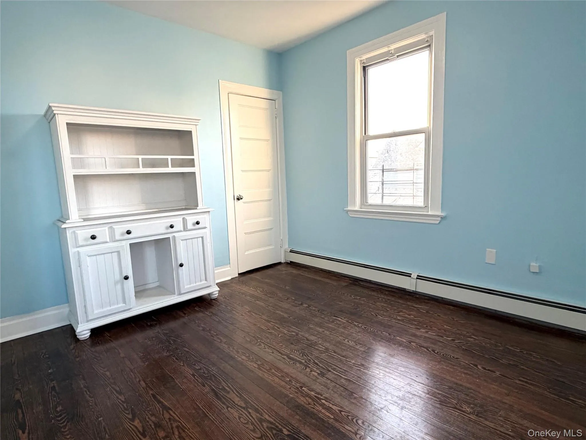 181 Beach 90th Street, New York, NY, 2 Bedrooms Bedrooms, 5 Rooms Rooms,1 BathroomBathrooms,Residential Lease,For Rent,Beach 90th,0,973993 181 Beach 90th Street, New York, NY, 2 Bedrooms Bedrooms, 5 Rooms Rooms,1 BathroomBathrooms,Residential Lease,For Rent,Beach 90th,0,973993